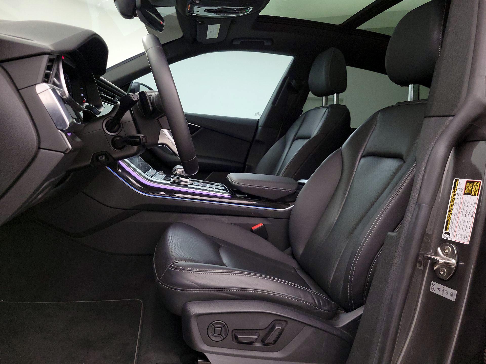 Thumbnail: 2019 Audi Q8 - 11