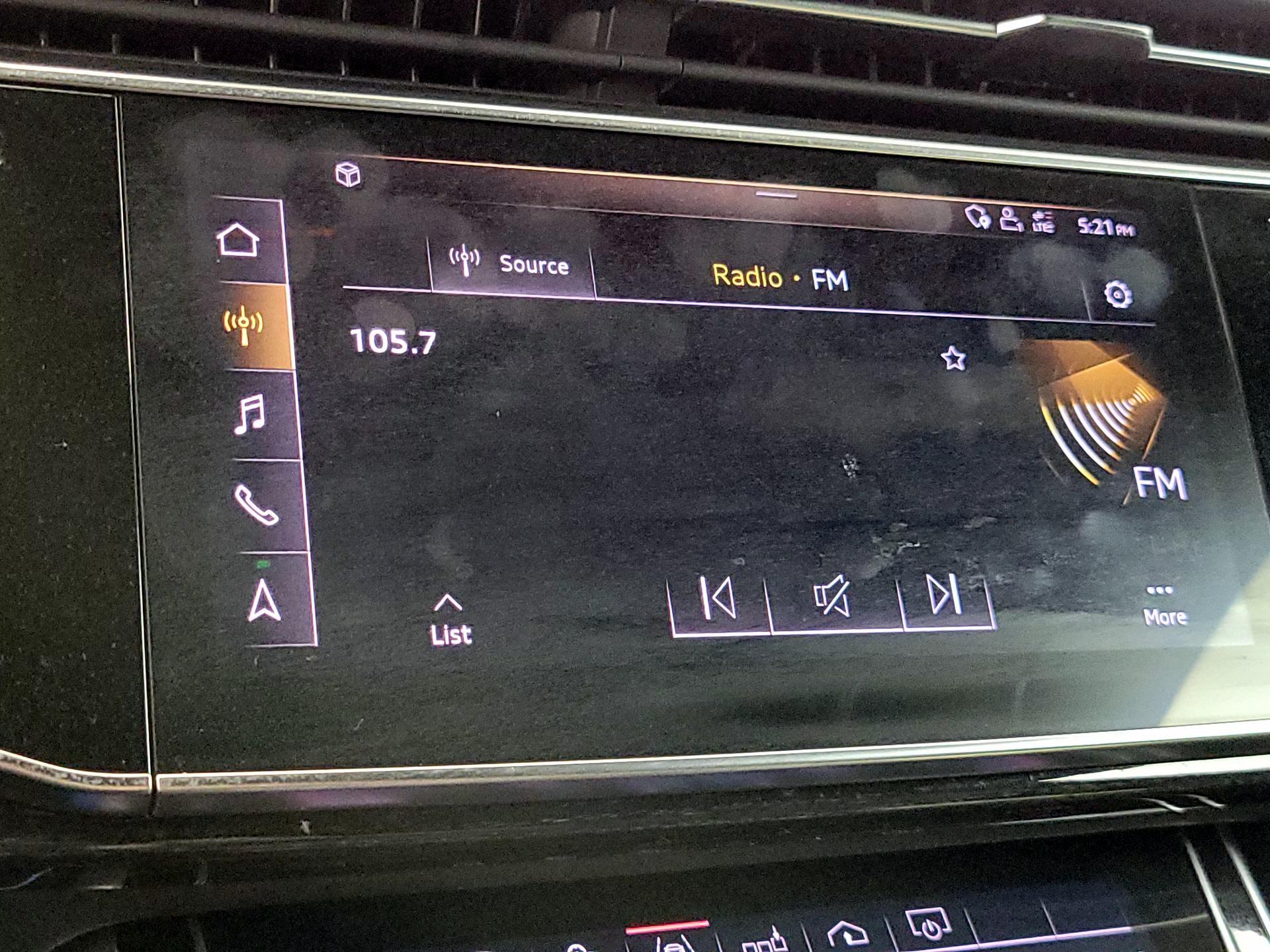 Thumbnail: 2019 Audi Q8 - 16