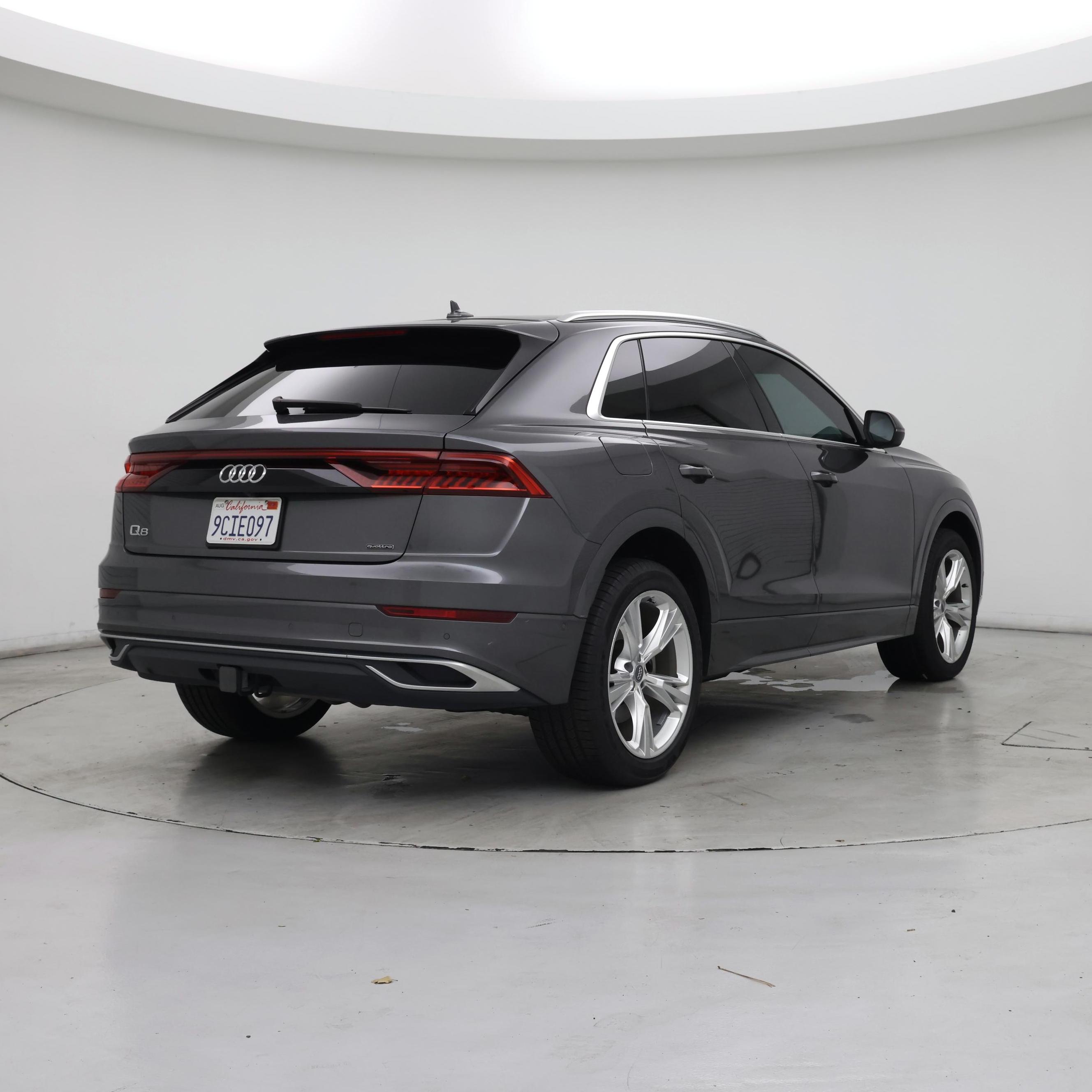 Thumbnail: 2019 Audi Q8 - 8