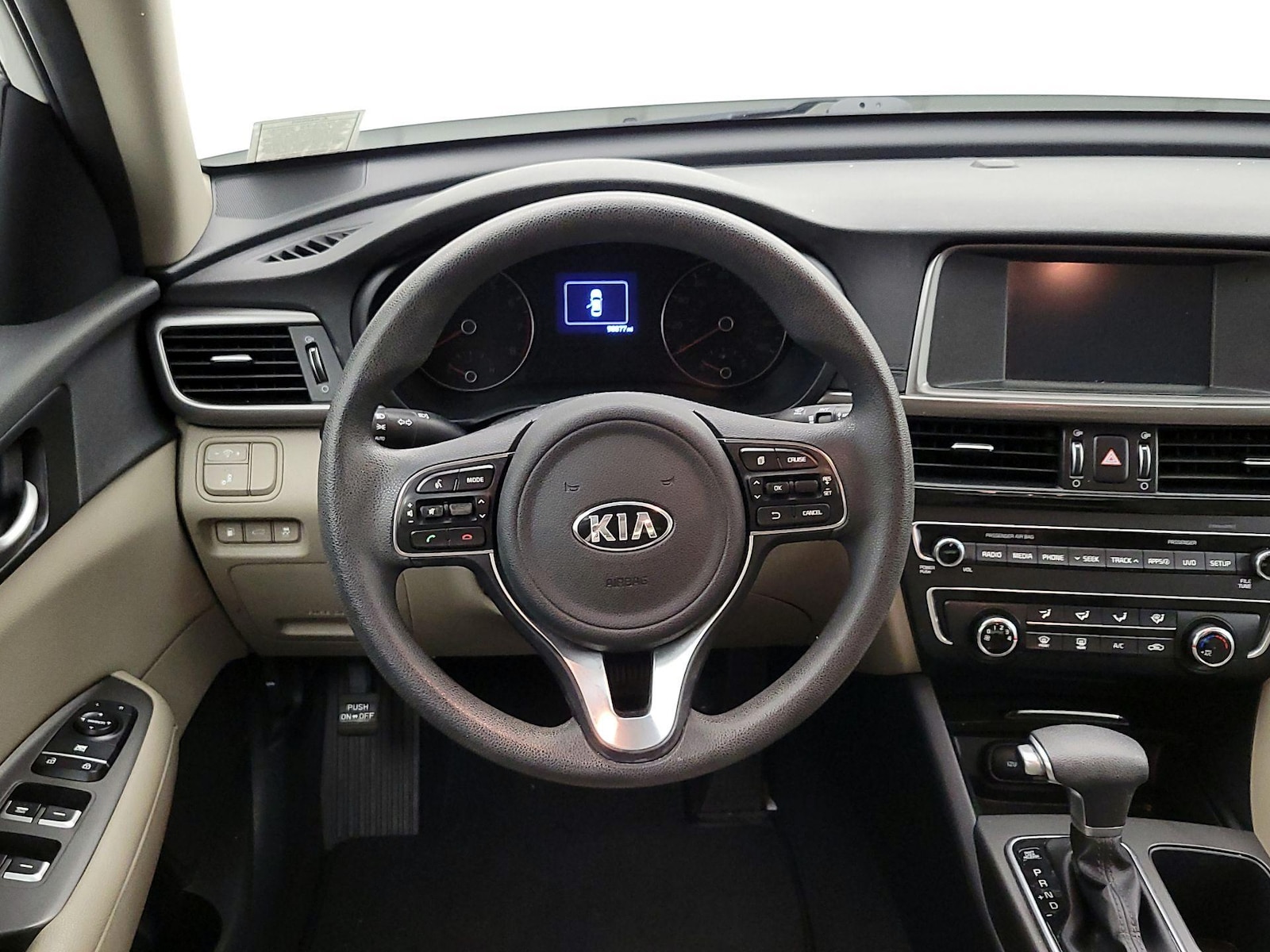 2018 Kia Optima LX - Photo 11