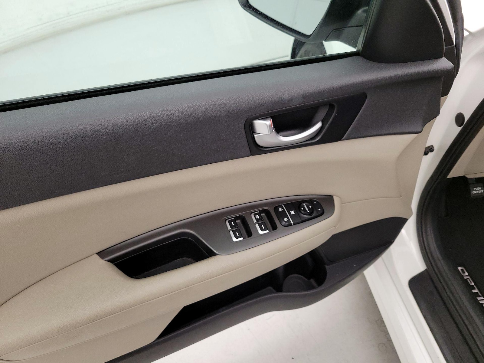 2018 Kia Optima LX - Photo 13