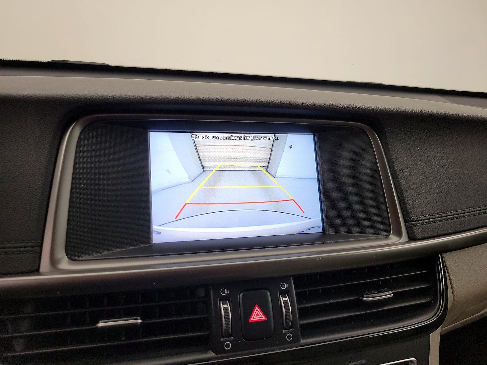 2018 Kia Optima LX - Photo 15