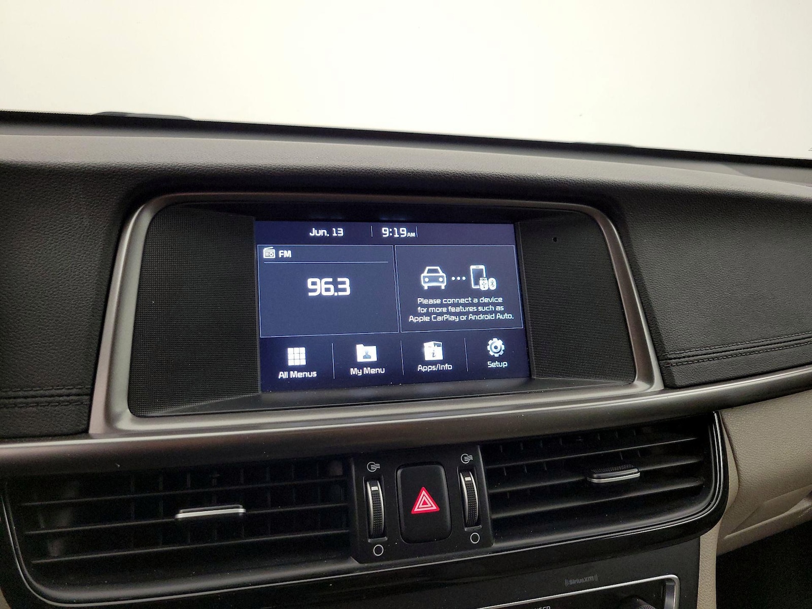 2018 Kia Optima LX - Photo 16