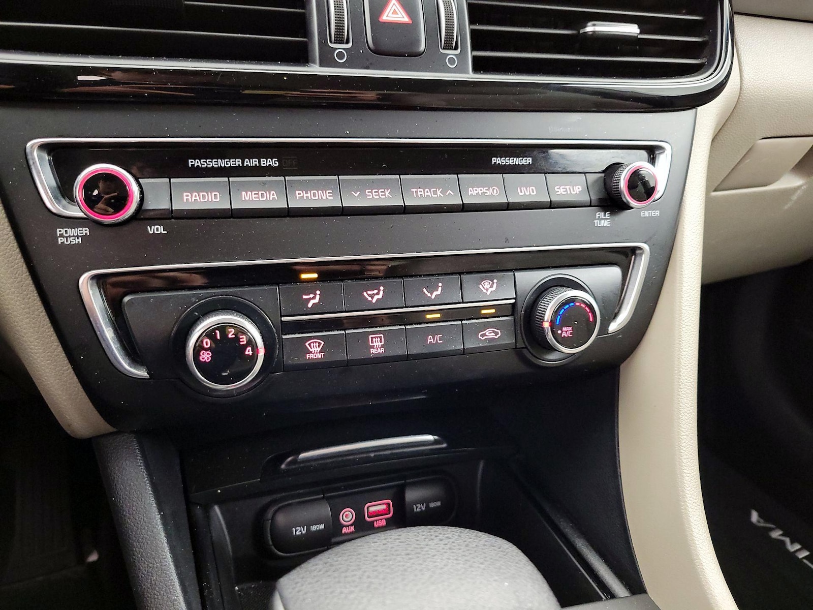 2018 Kia Optima LX - Photo 17