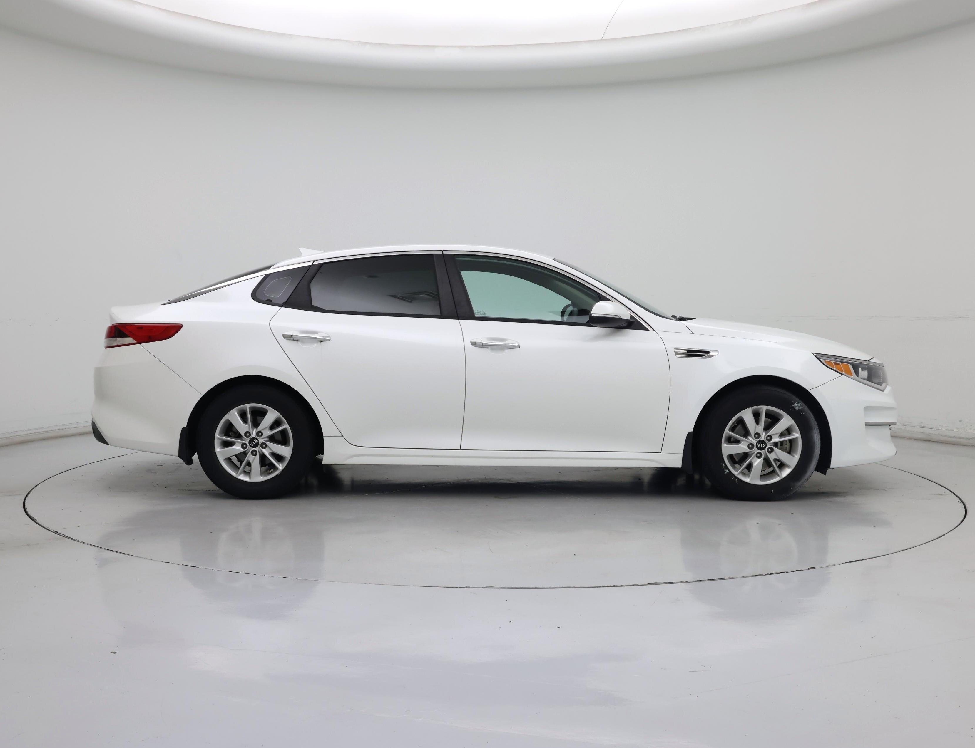 Thumbnail: 2018 Kia Optima - 7