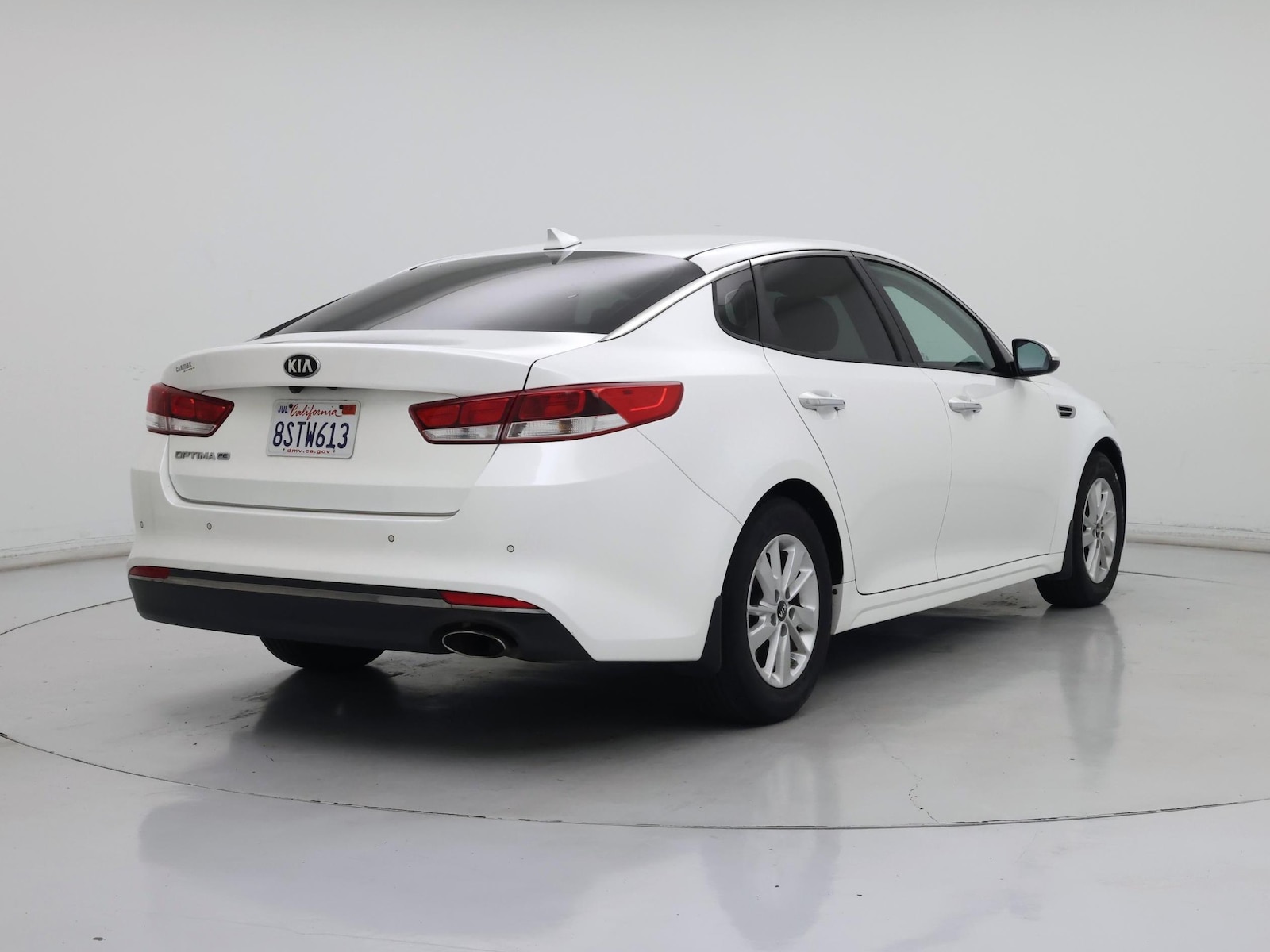 2018 Kia Optima LX - Photo 9
