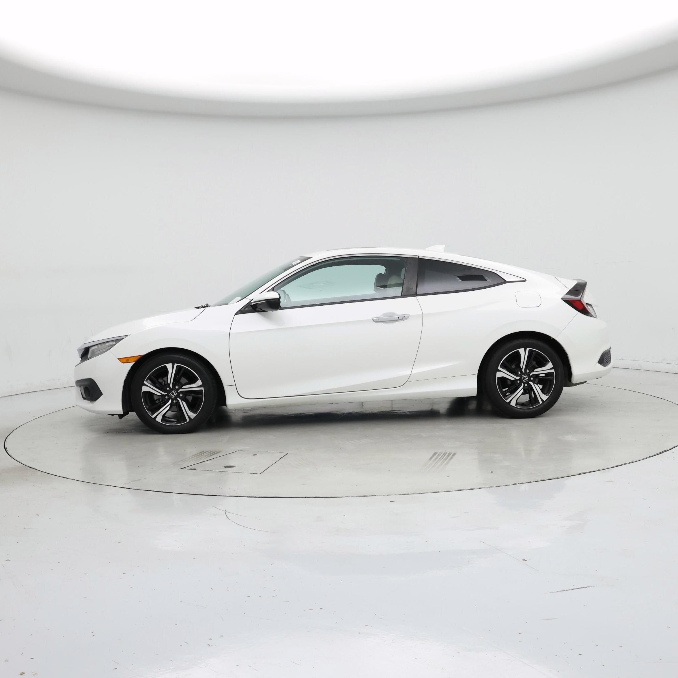 Thumbnail: 2016 Honda Civic - 3