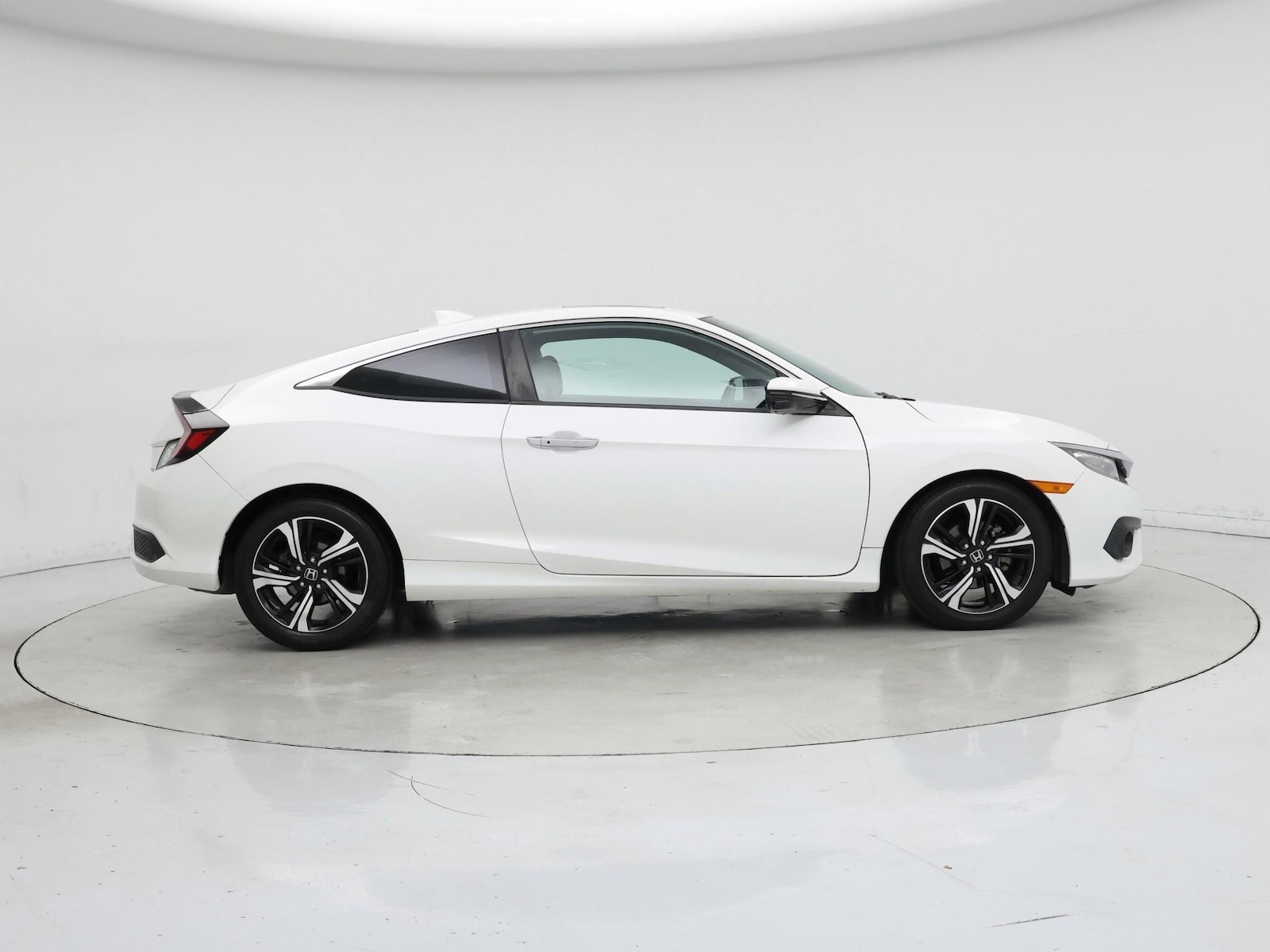 2016 Honda Civic Touring - Photo 8