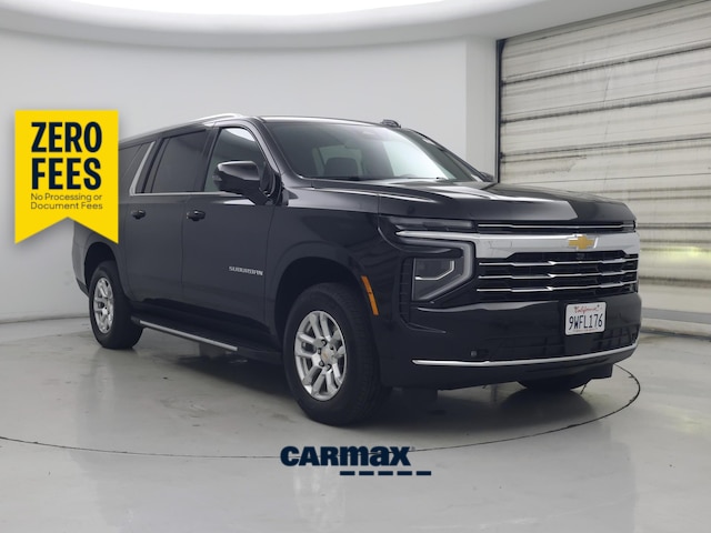 Black 2026 Chevrolet Suburban LT RWD SUV / Crossover 4X2 Automatic
