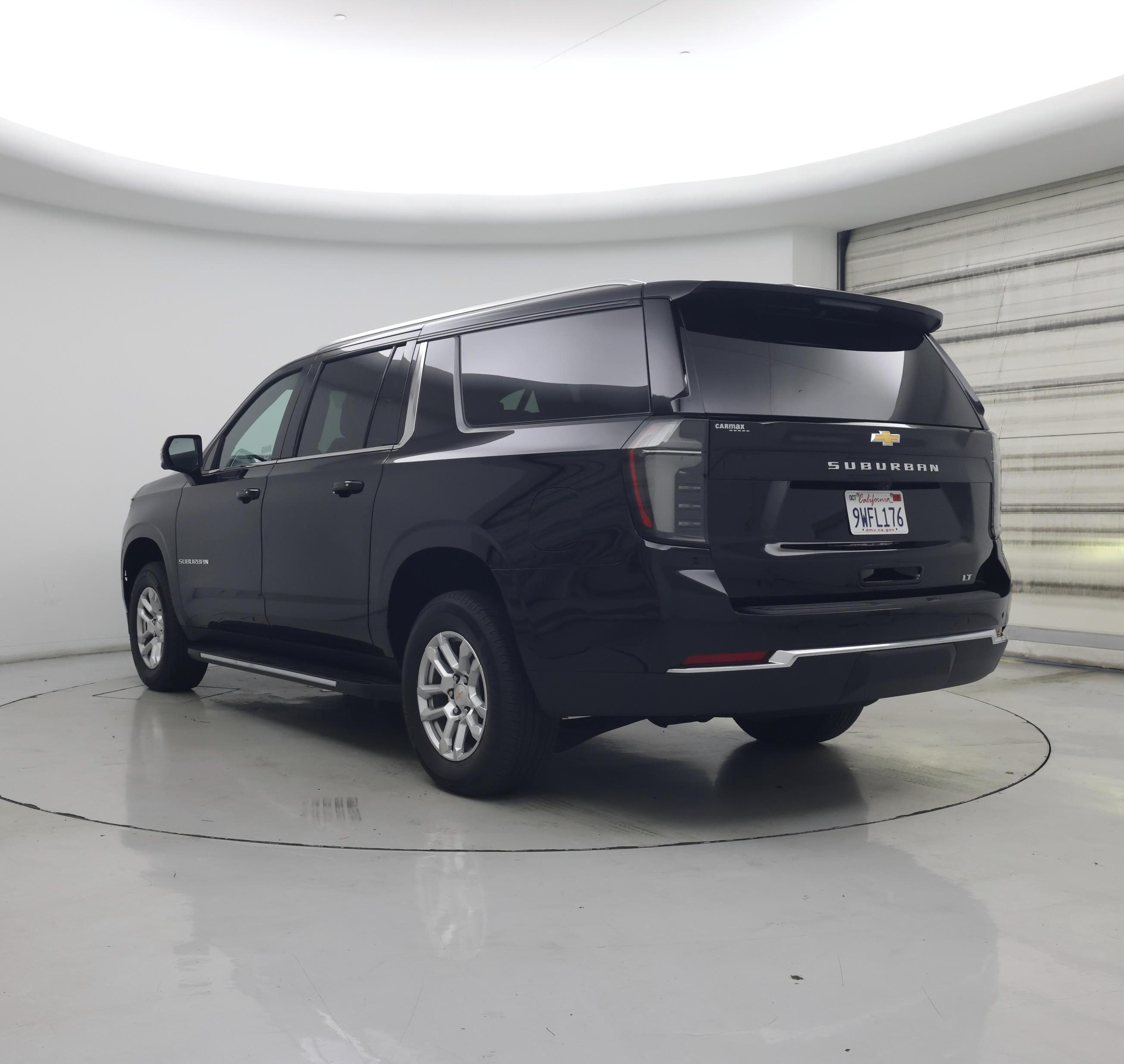 Thumbnail: 2026 Chevrolet Suburban - 2