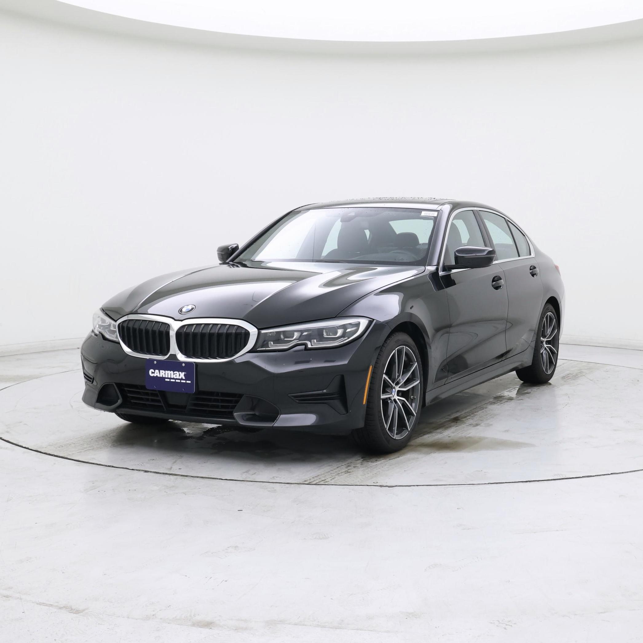 Thumbnail: 2019 BMW 3 Series - 4