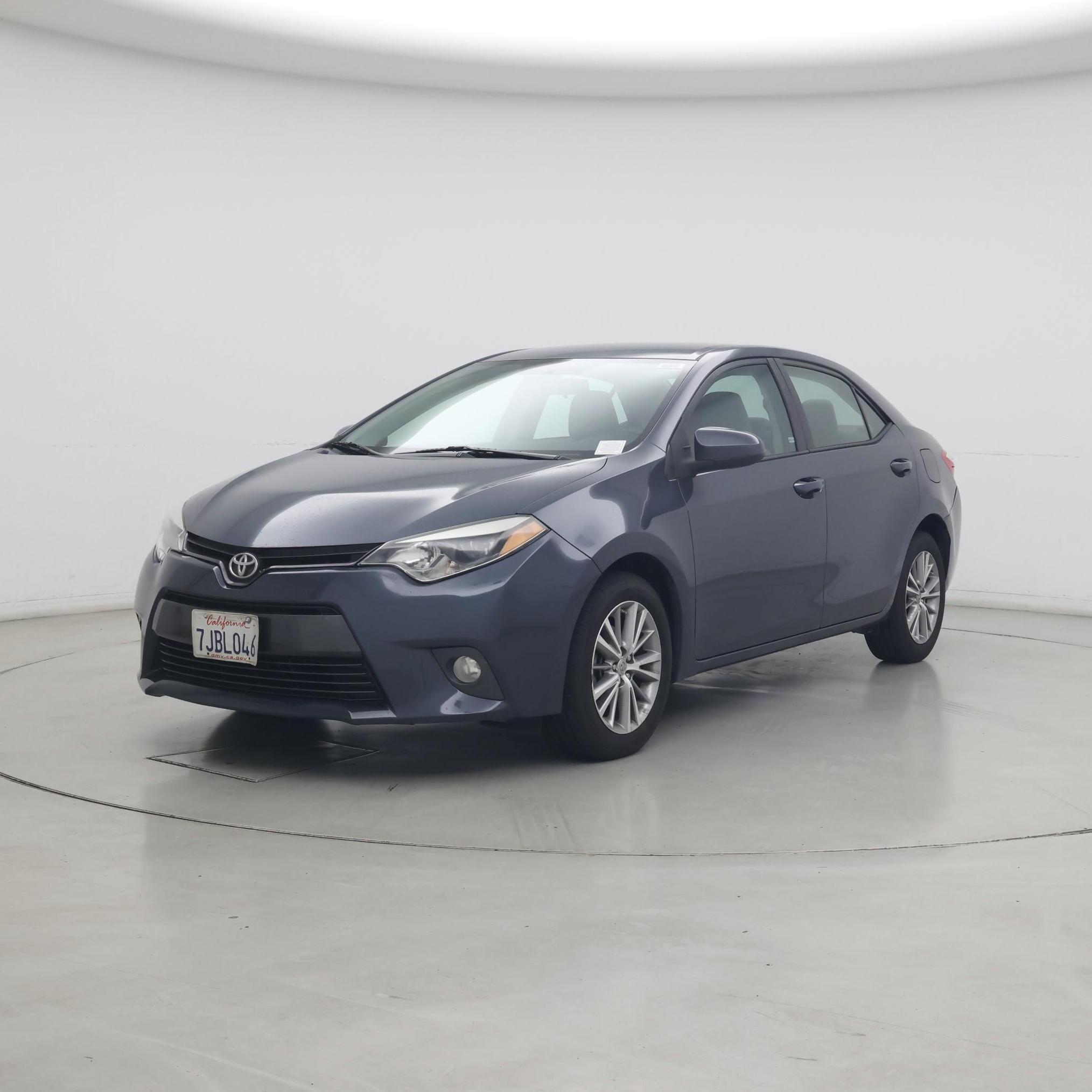Thumbnail: 2015 Toyota Corolla - 4