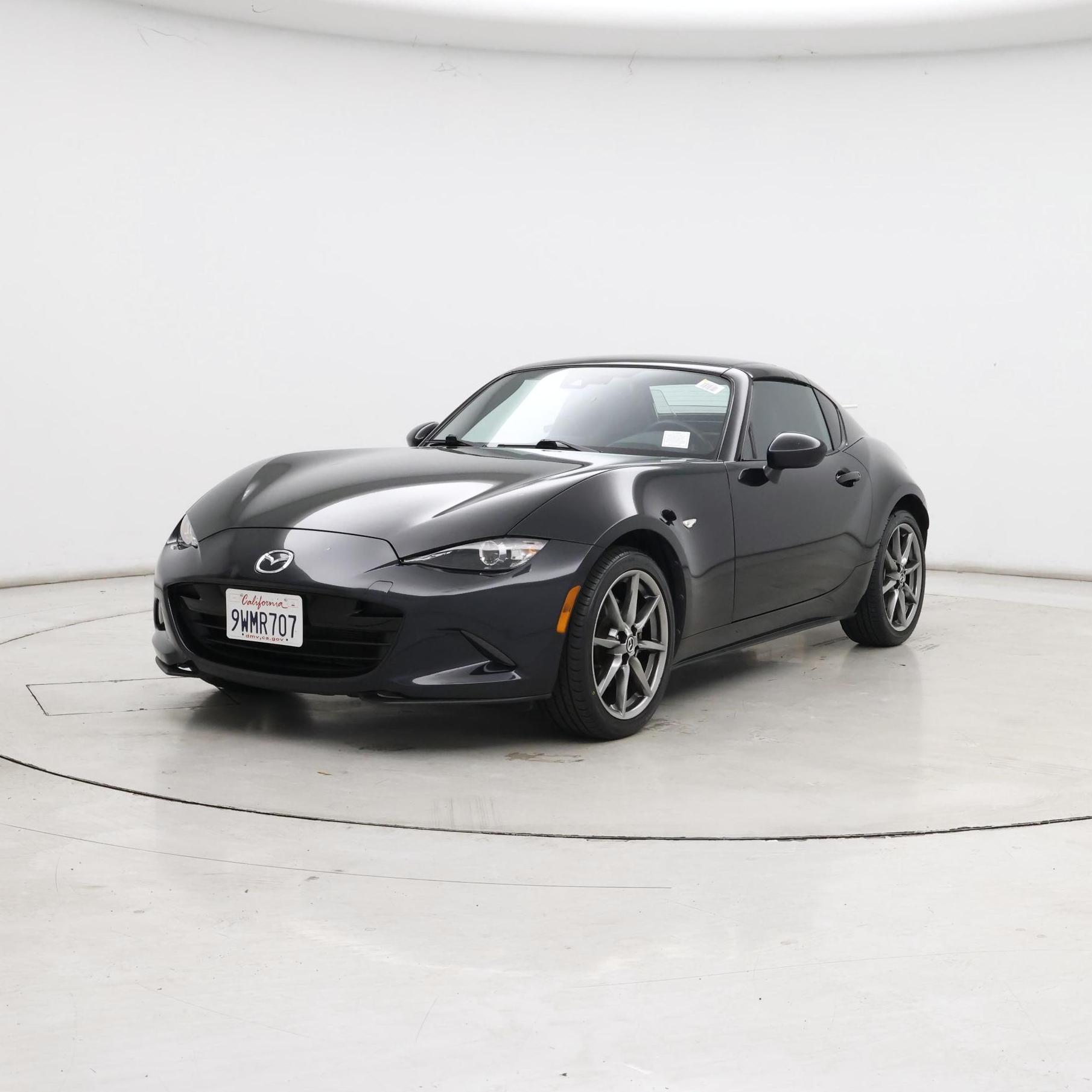 Thumbnail: 2021 Mazda MX-5 Miata - 4