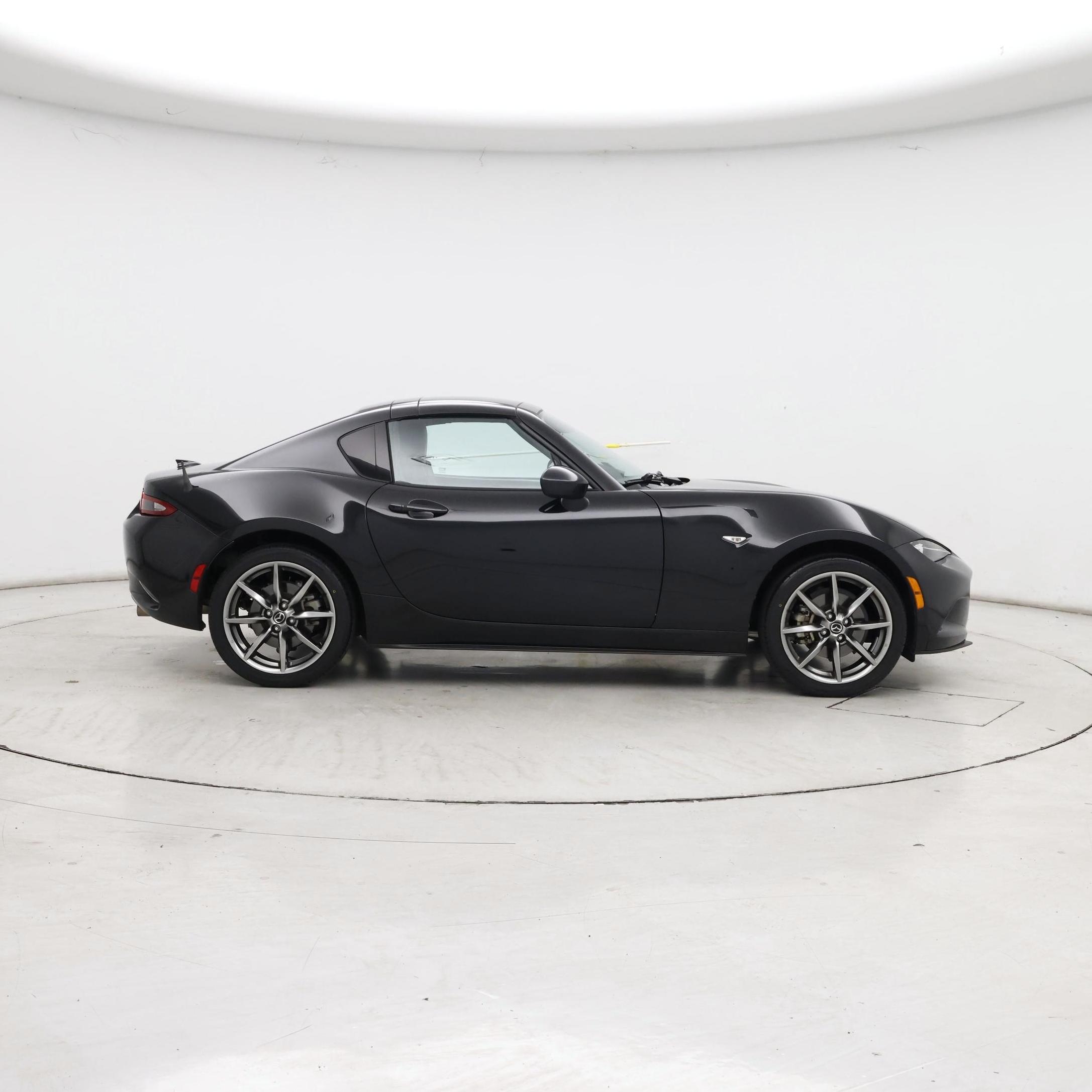 Thumbnail: 2021 Mazda MX-5 Miata - 7
