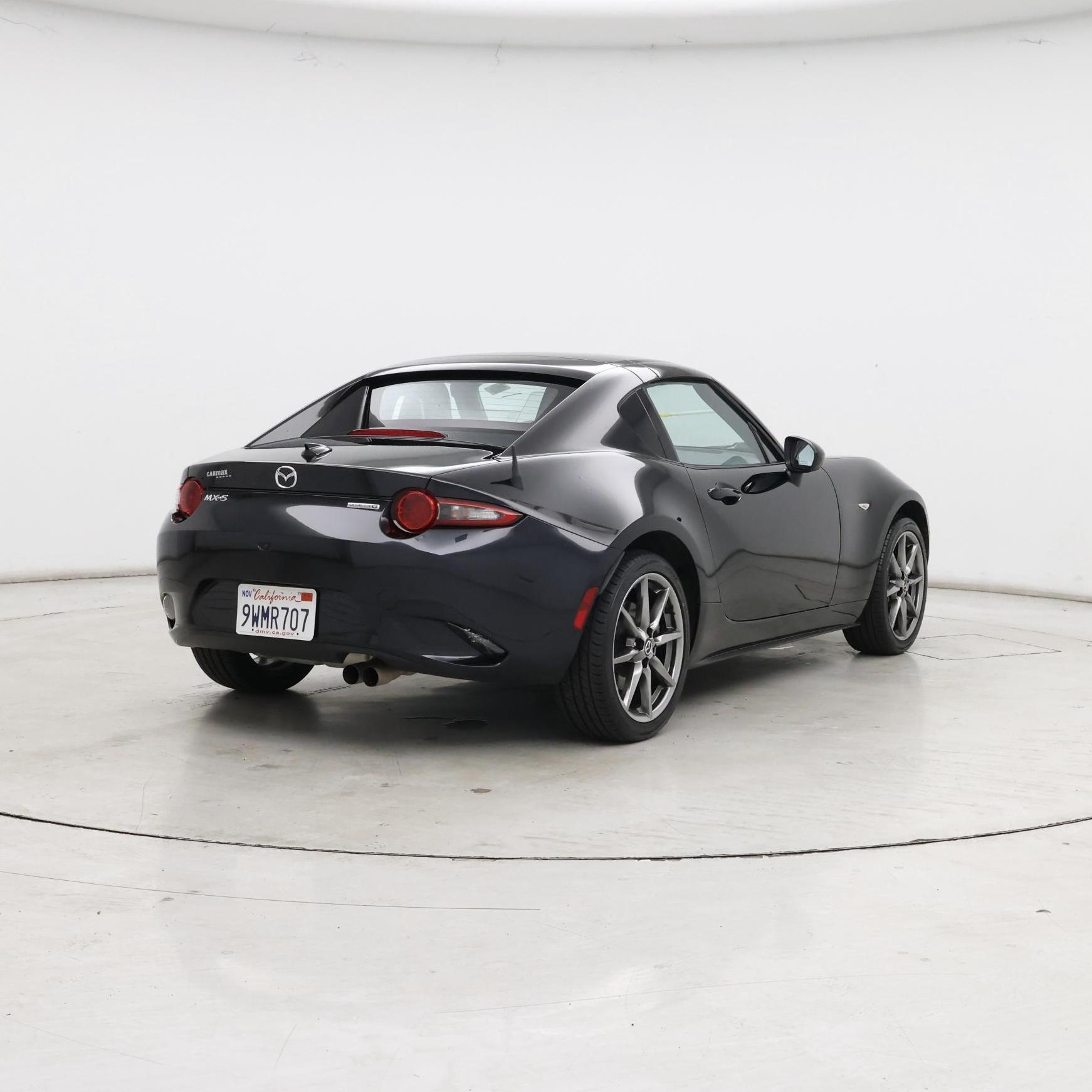 Thumbnail: 2021 Mazda MX-5 Miata - 8
