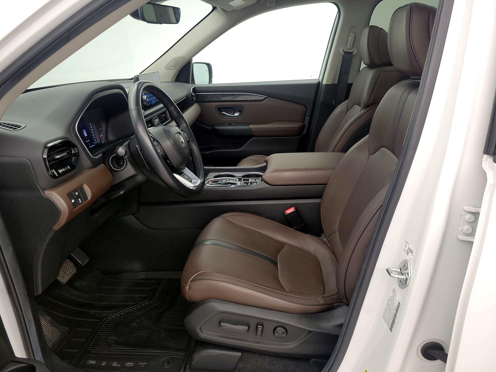 Thumbnail: 2025 Honda Pilot - 11