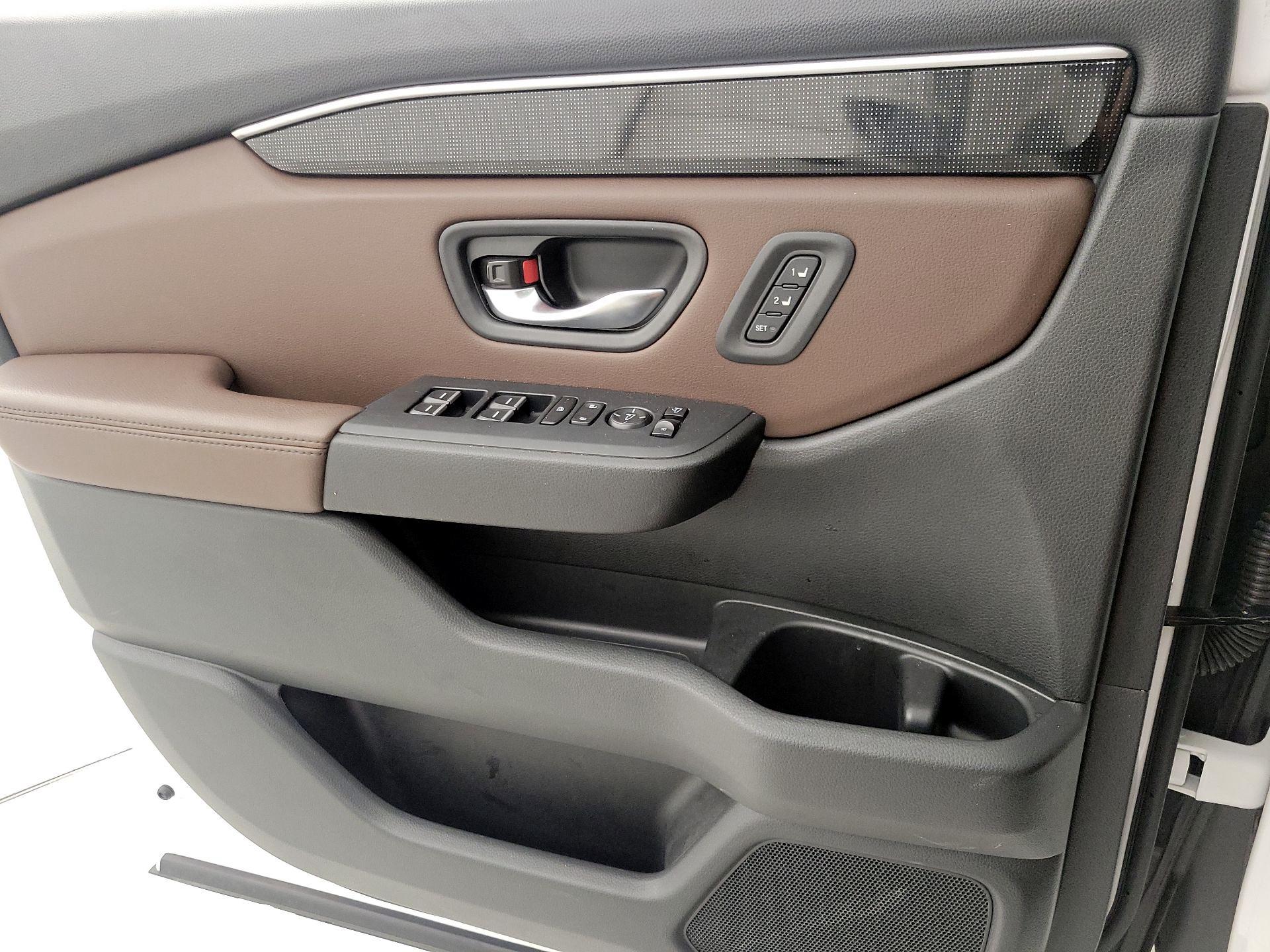Thumbnail: 2025 Honda Pilot - 12