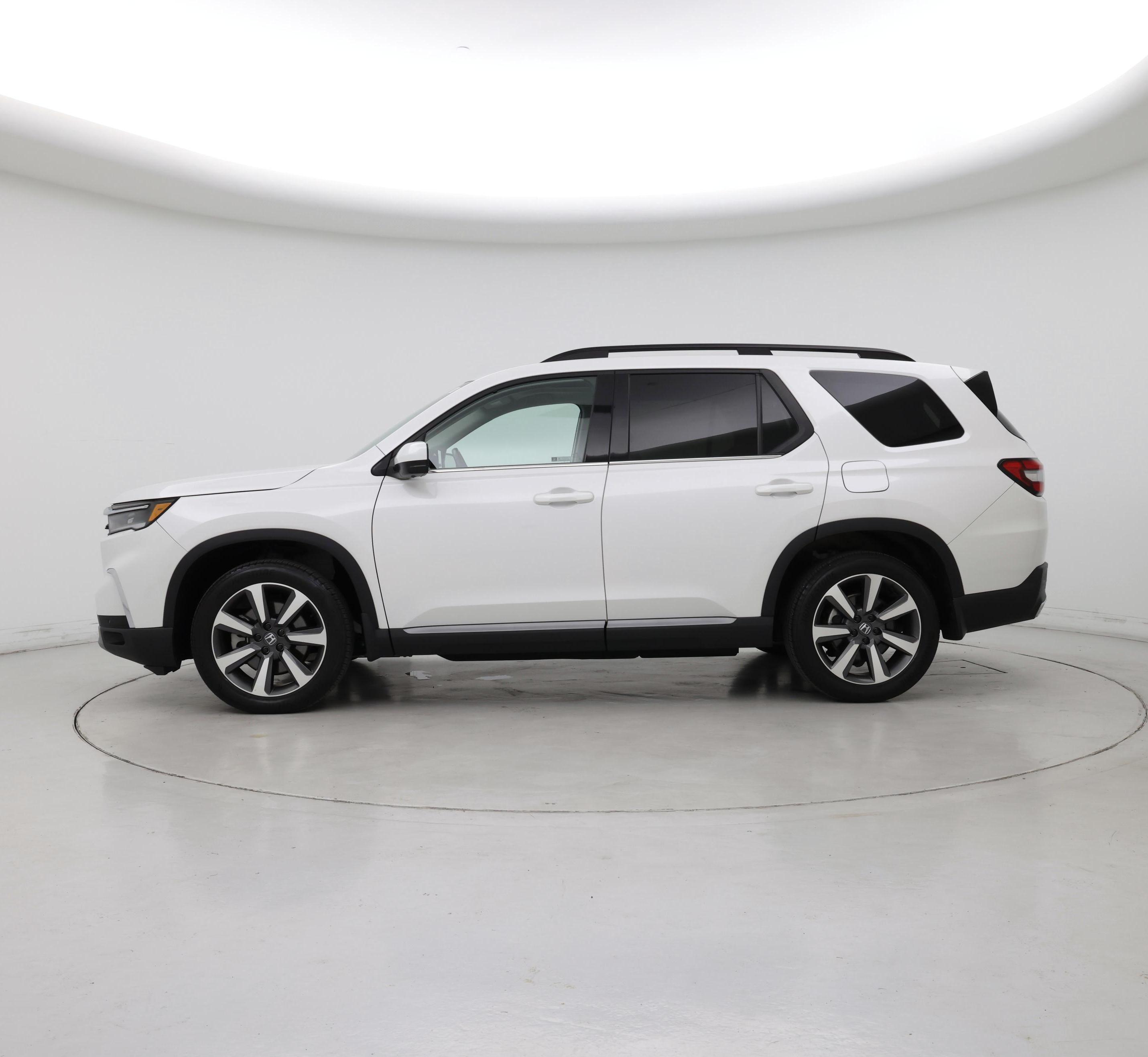 Thumbnail: 2025 Honda Pilot - 3