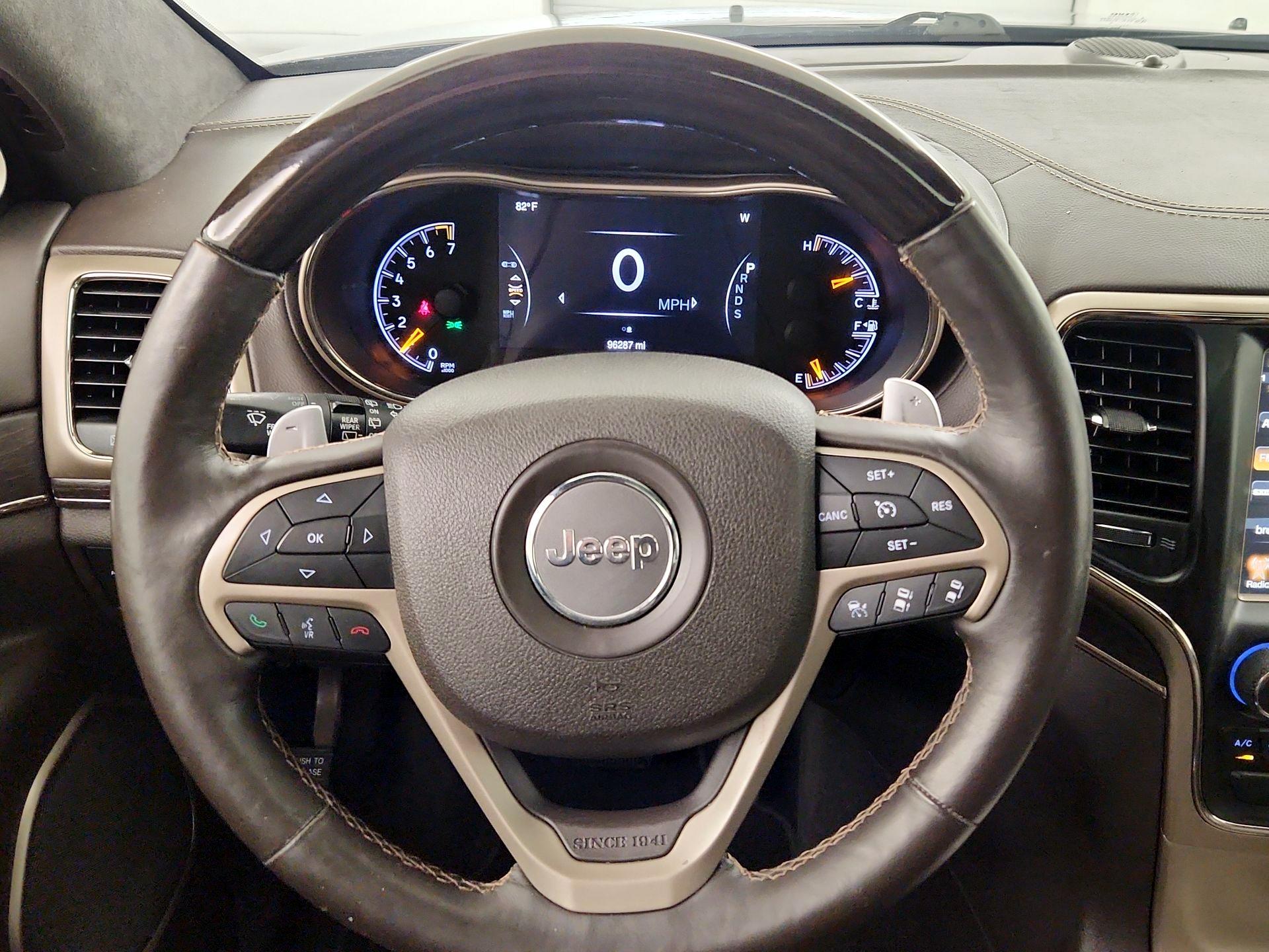 Thumbnail: 2014 Jeep Grand Cherokee - 10