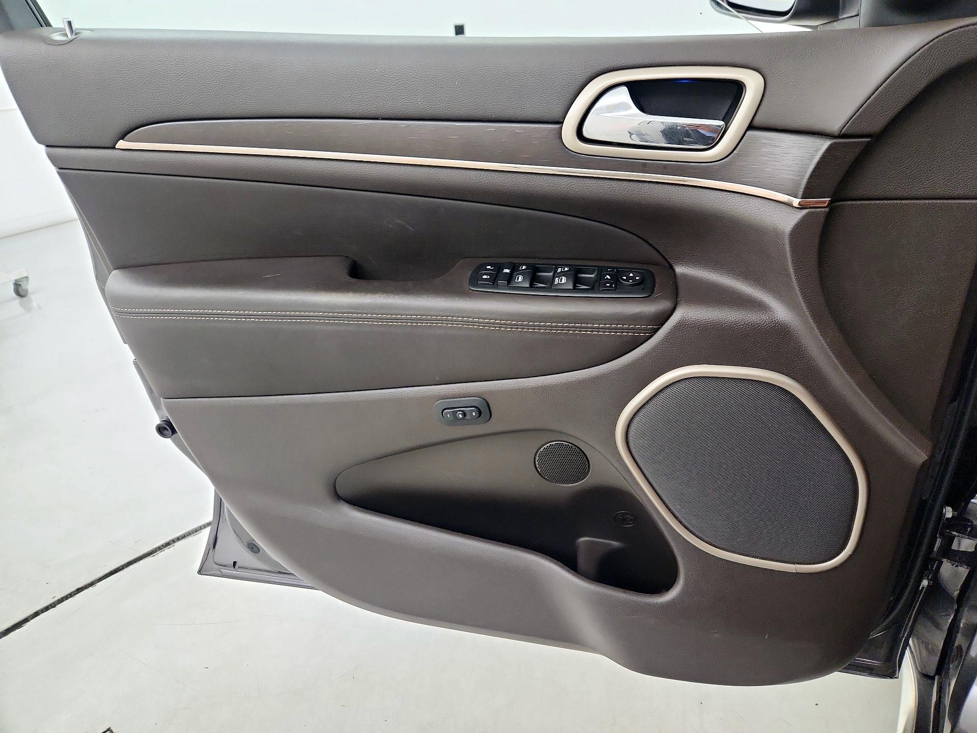 Thumbnail: 2014 Jeep Grand Cherokee - 12