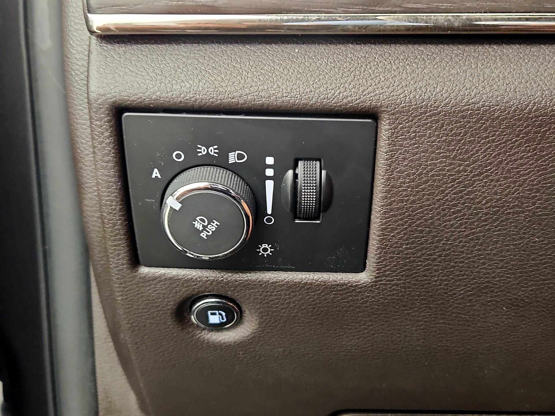 Thumbnail: 2014 Jeep Grand Cherokee - 13