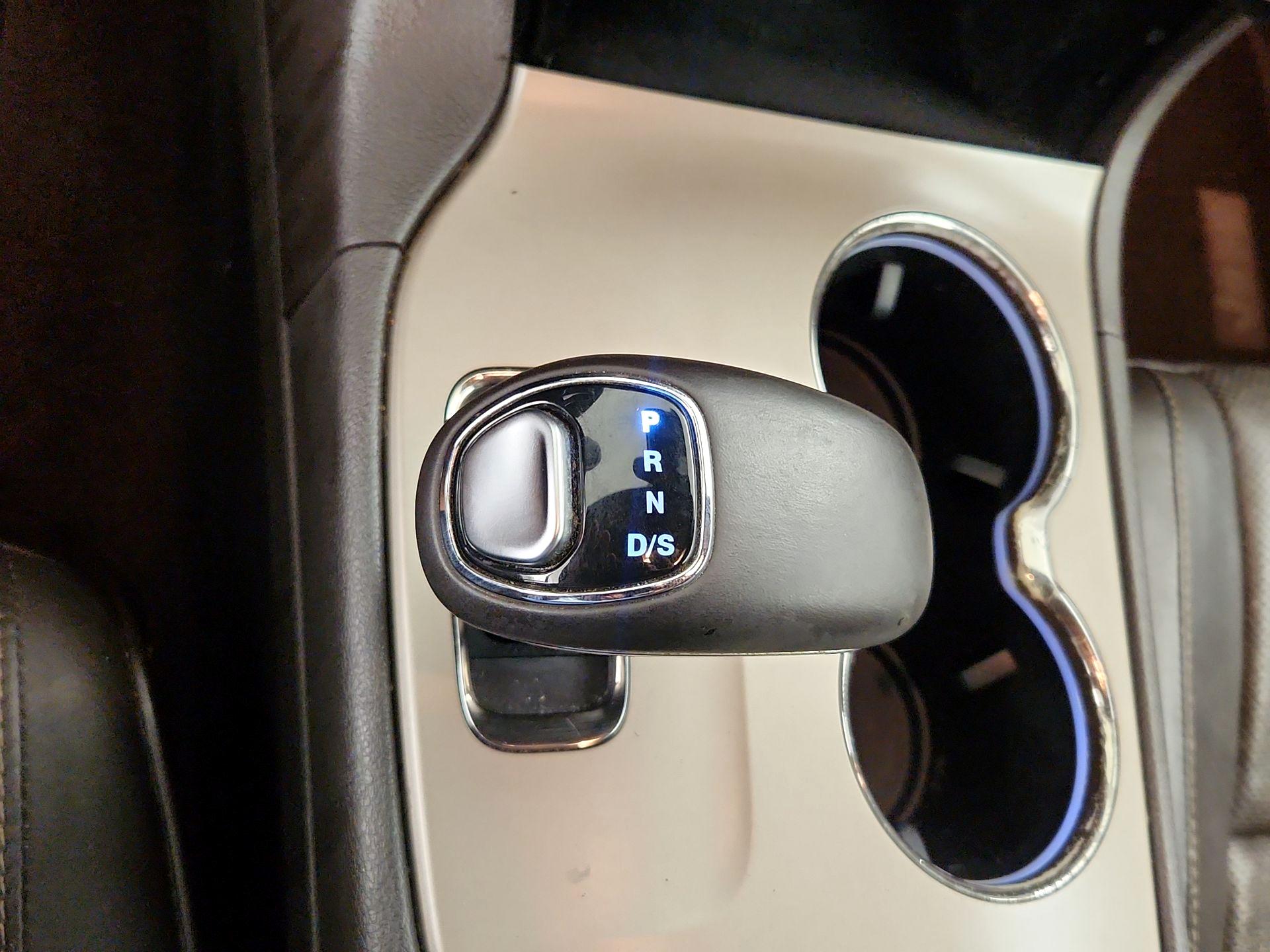 Thumbnail: 2014 Jeep Grand Cherokee - 18