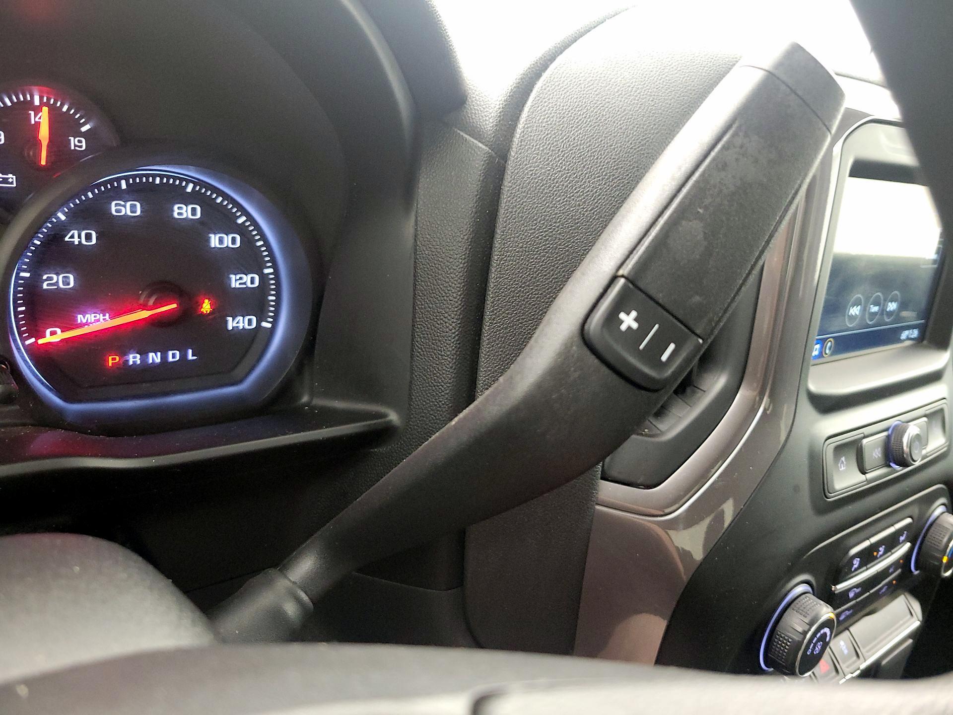 Thumbnail: 2019 Chevrolet Silverado 1500 - 17