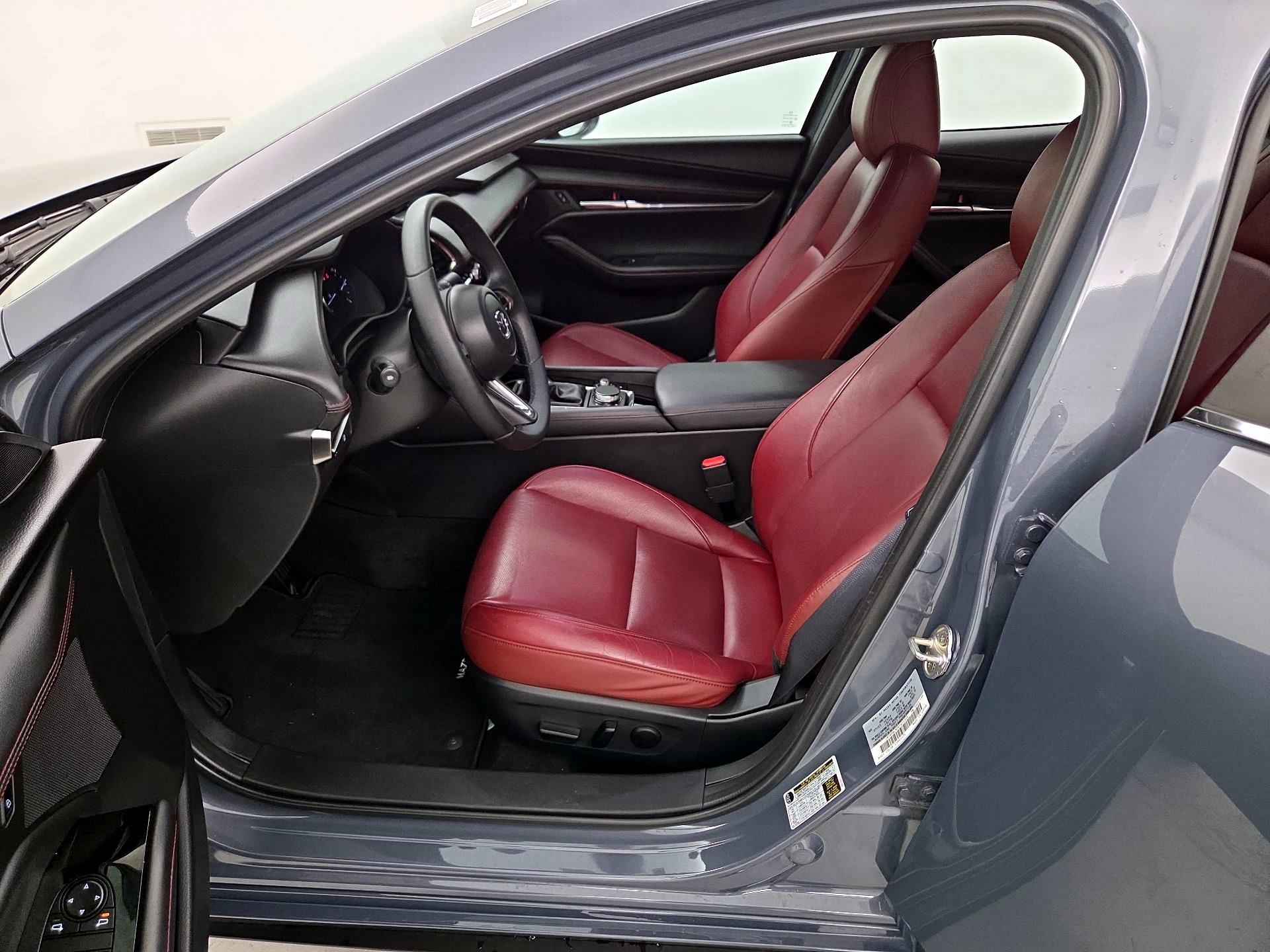 Thumbnail: 2024 Mazda Mazda3 - 11
