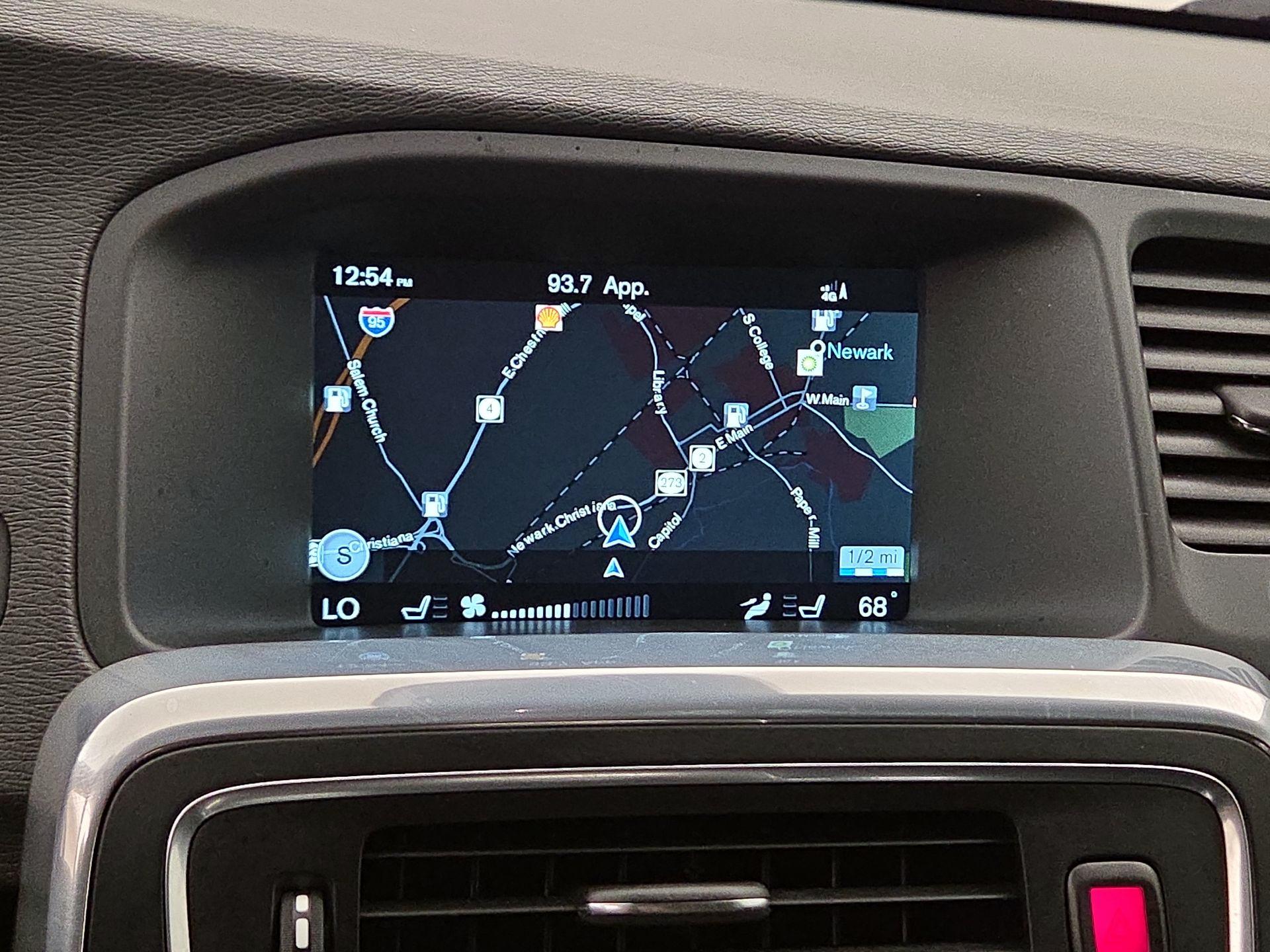 Thumbnail: 2016 Volvo S60 - 14