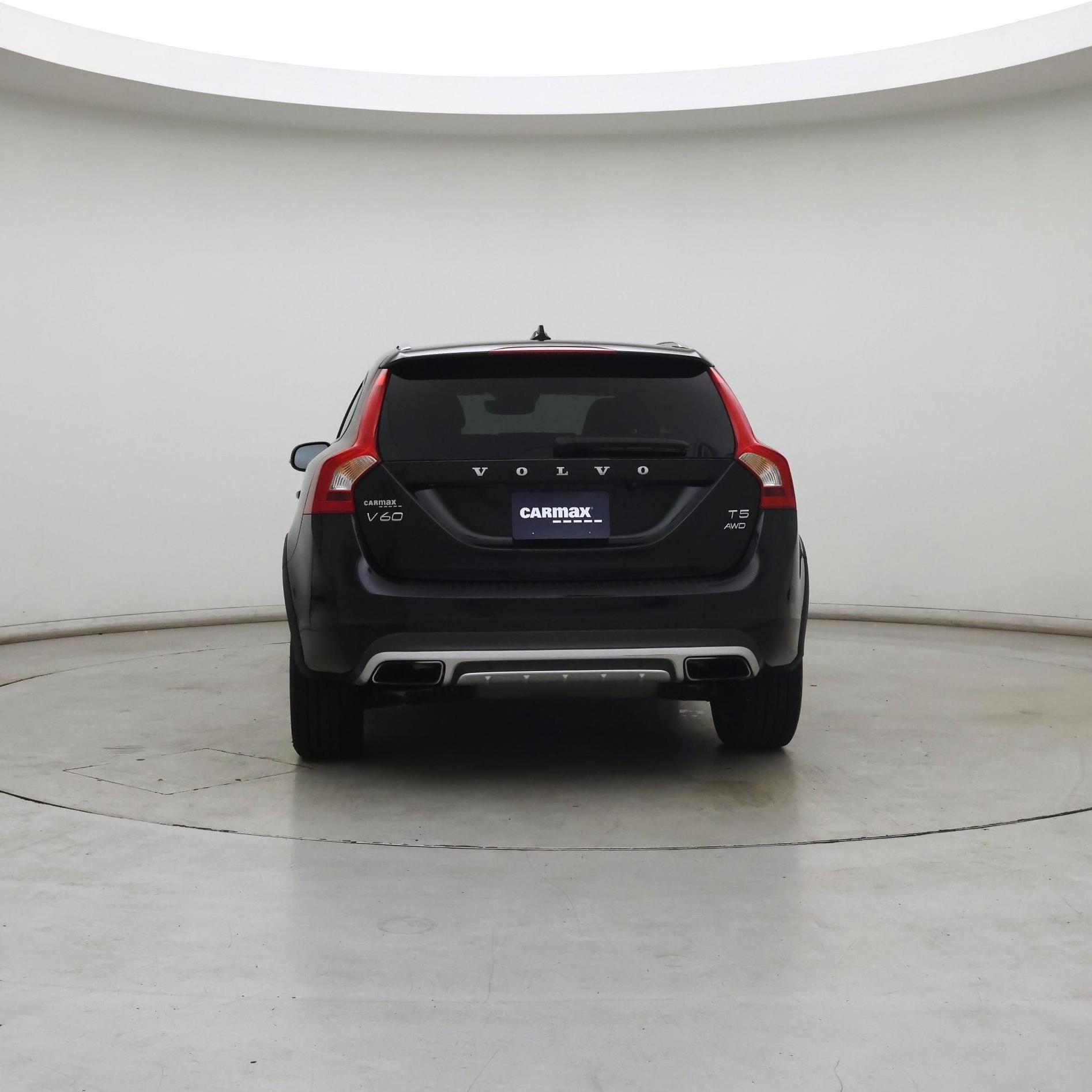 Thumbnail: 2016 Volvo S60 - 6