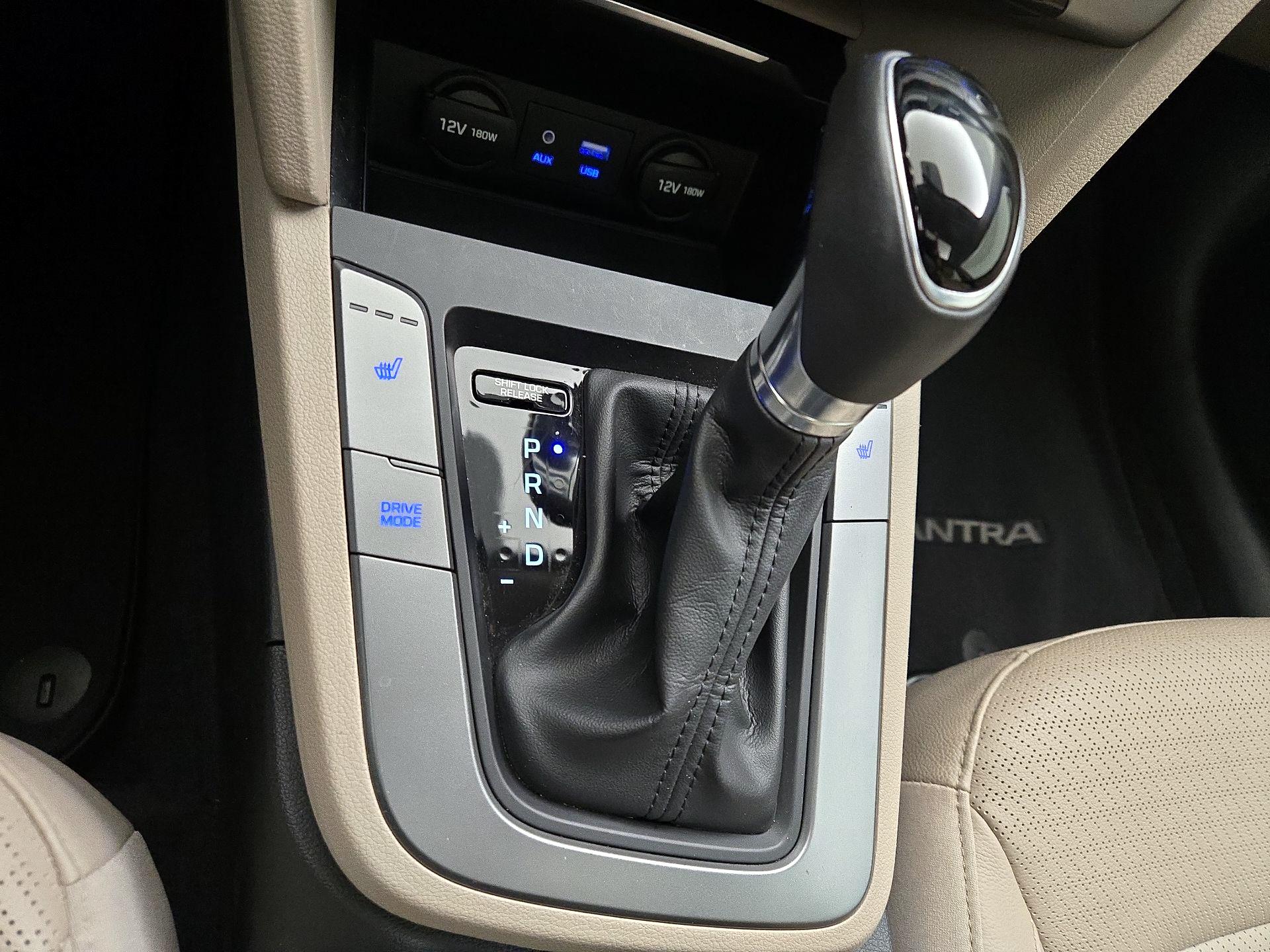 Thumbnail: 2017 Hyundai Elantra - 18