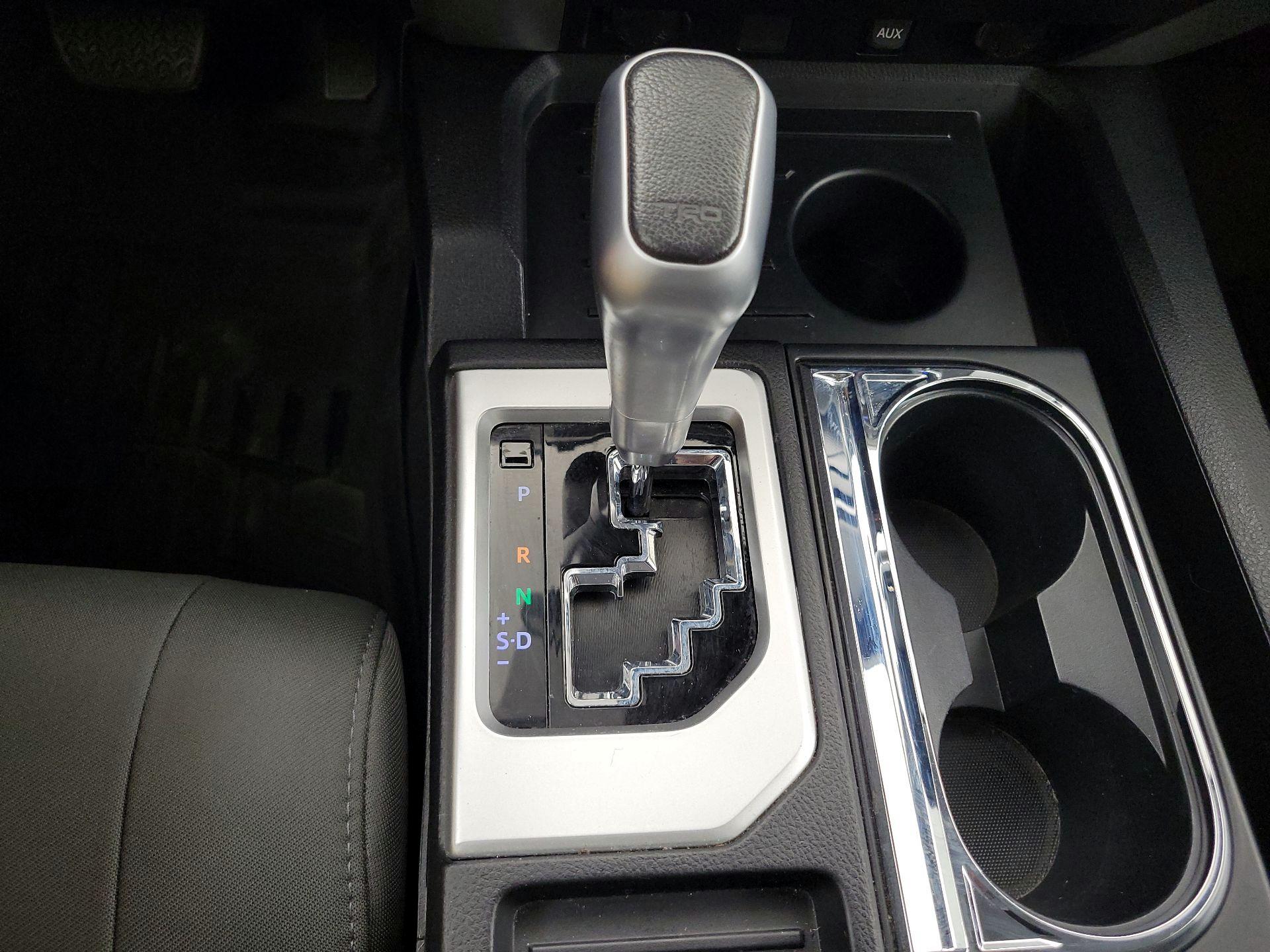 Thumbnail: 2019 Toyota Tundra - 17