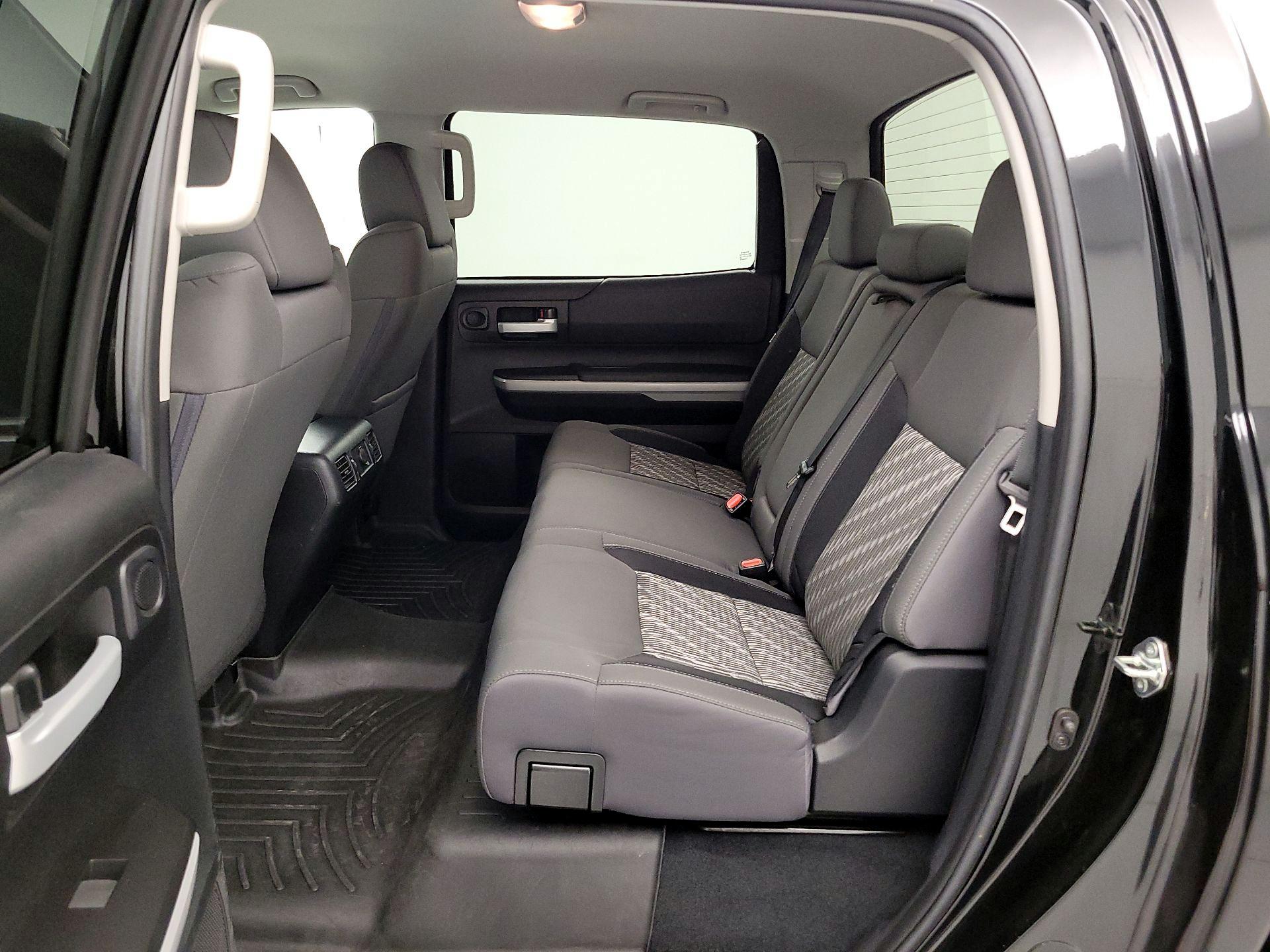 Thumbnail: 2019 Toyota Tundra - 19