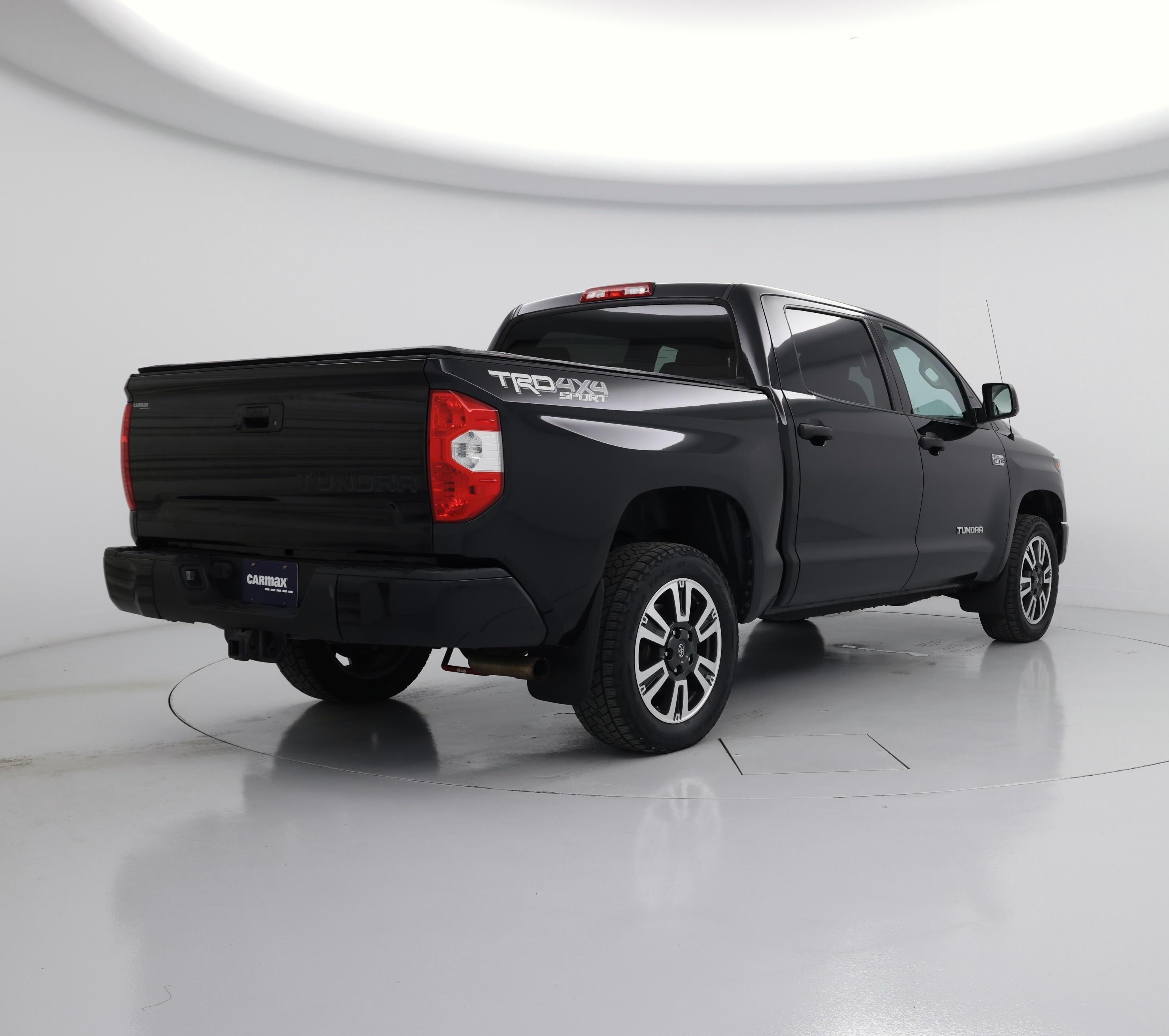 Thumbnail: 2019 Toyota Tundra - 8