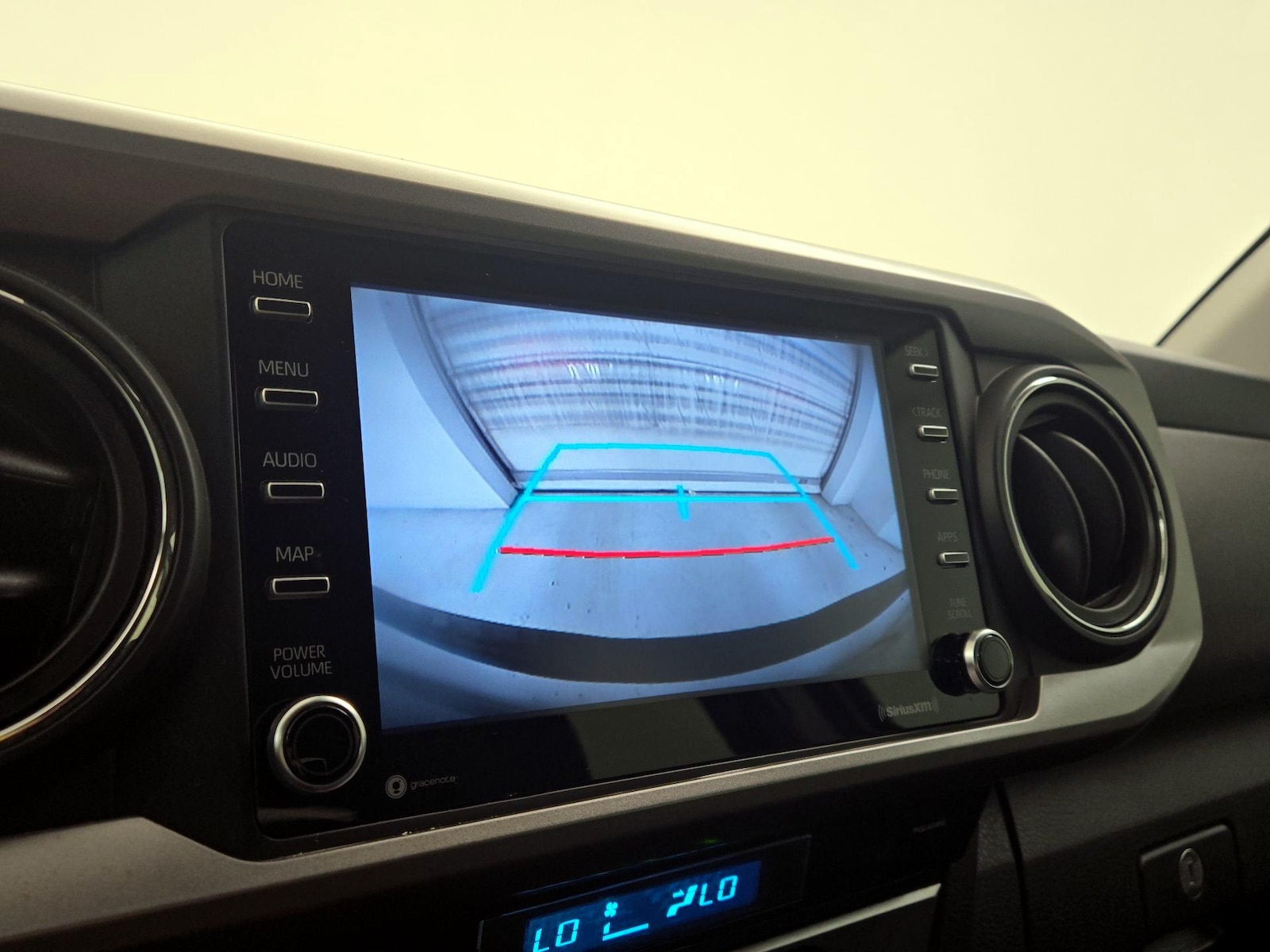 2021 Toyota Tacoma SR5 - Photo 15