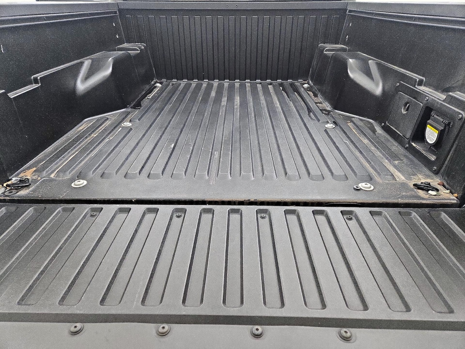 2021 Toyota Tacoma SR5 - Photo 21