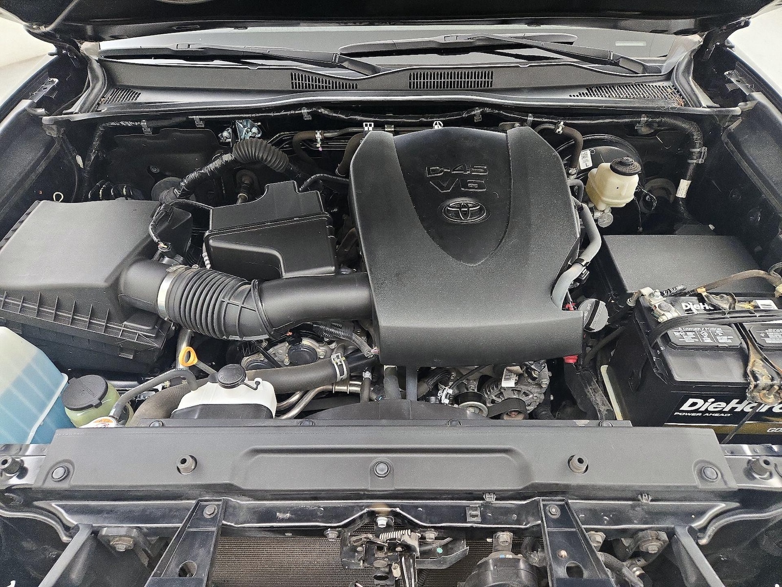 2021 Toyota Tacoma SR5 - Photo 22