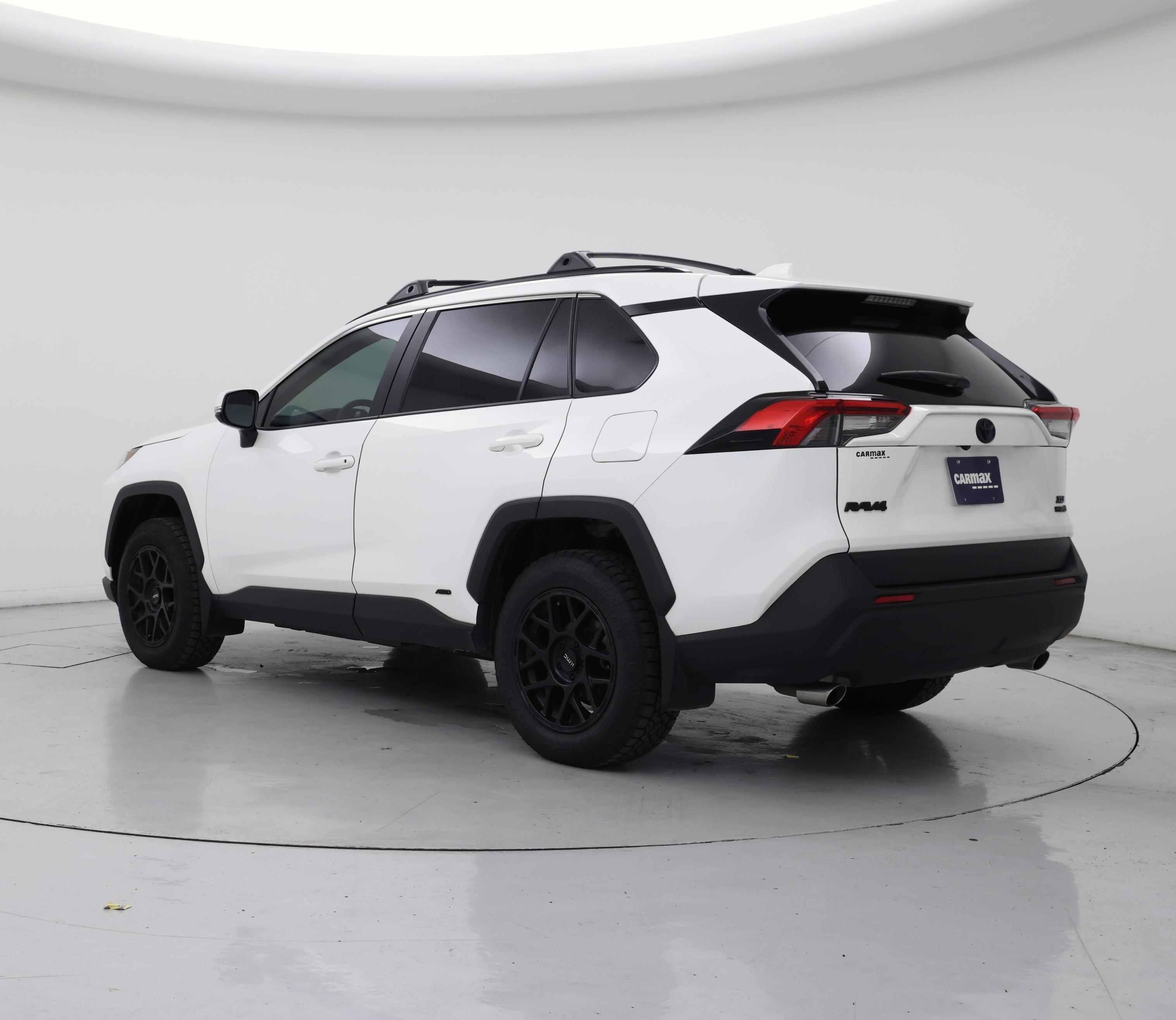 Thumbnail: 2022 Toyota RAV4 - 2