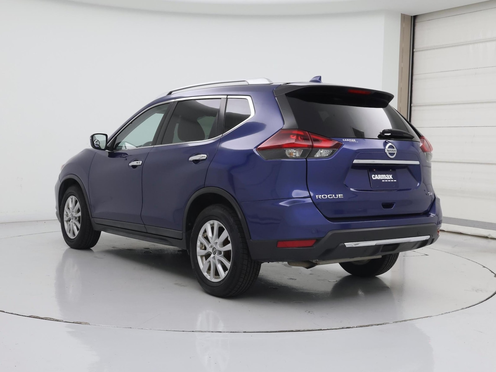 2019 Nissan Rogue SV - Photo 3