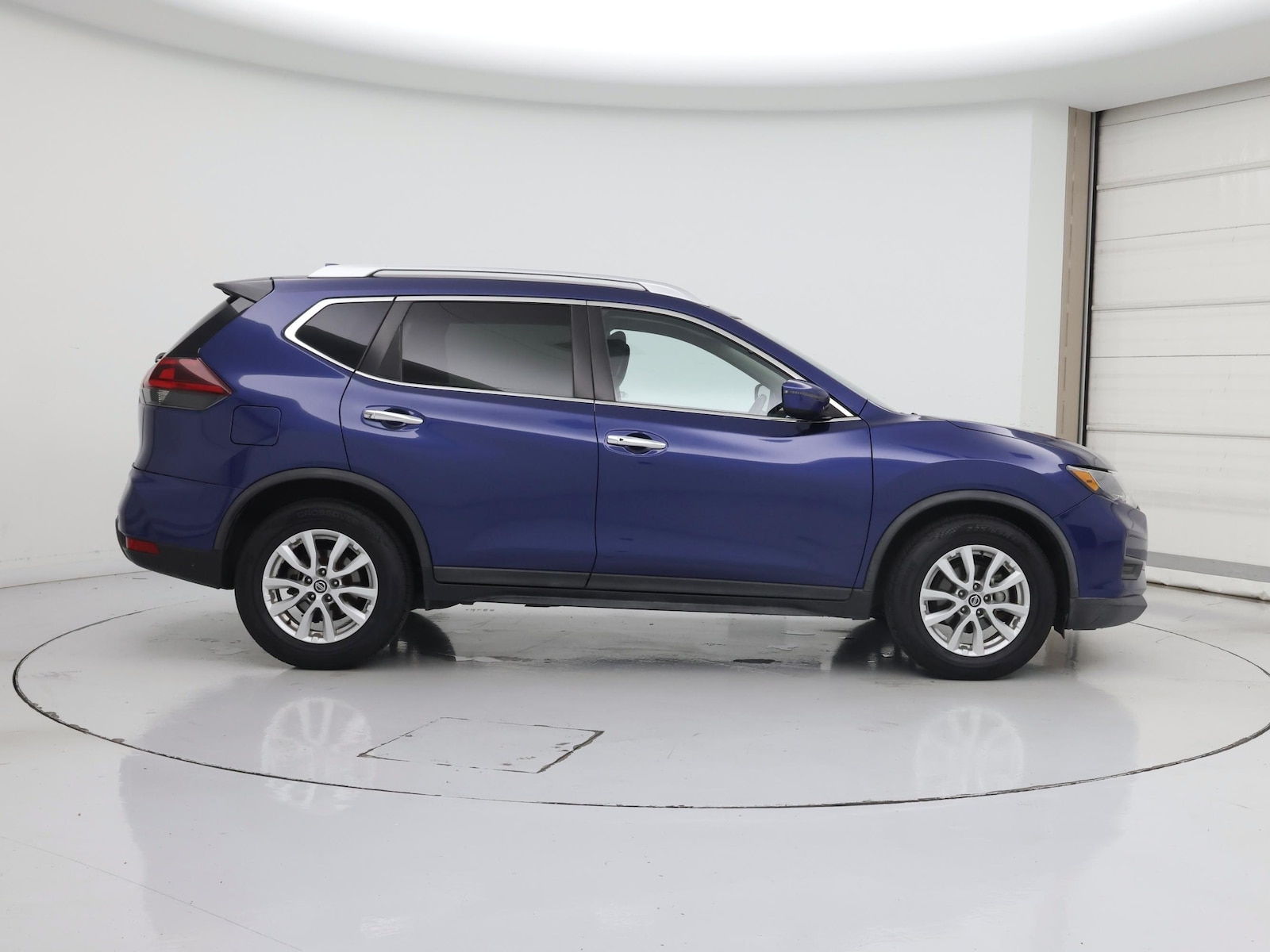 2019 Nissan Rogue SV - Photo 8