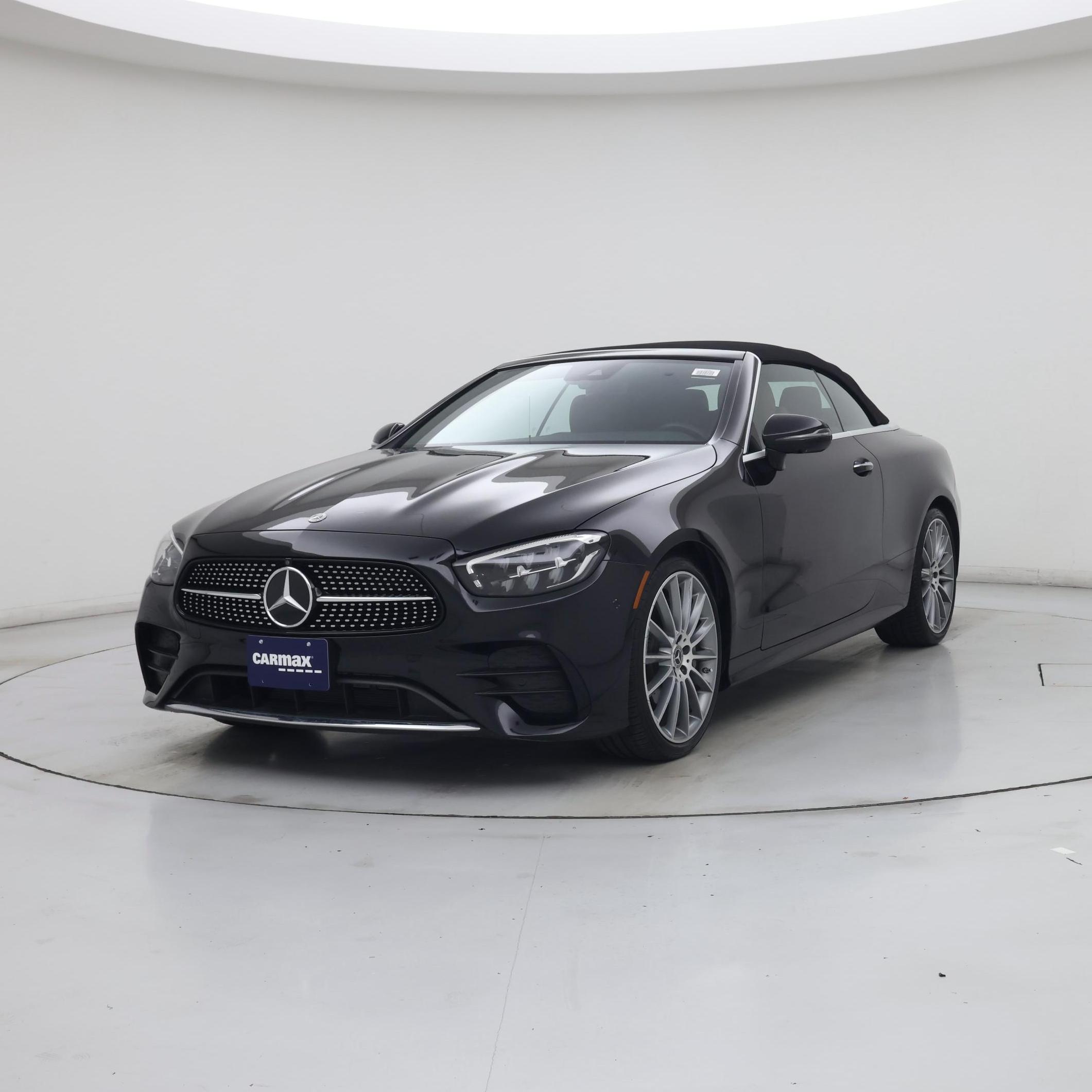 Thumbnail: 2022 Mercedes-Benz E-Class - 4