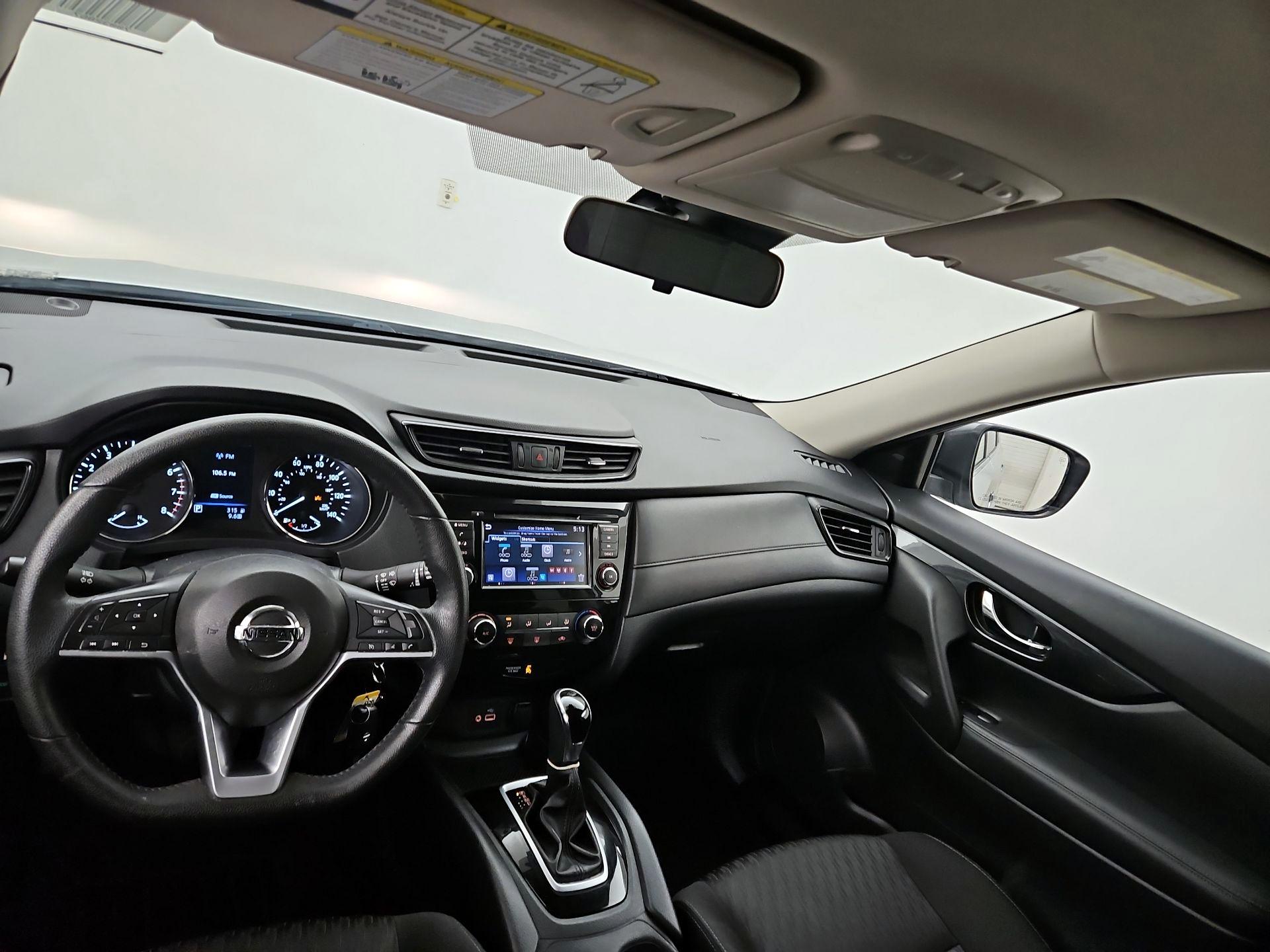 Thumbnail: 2019 Nissan Rogue - 9