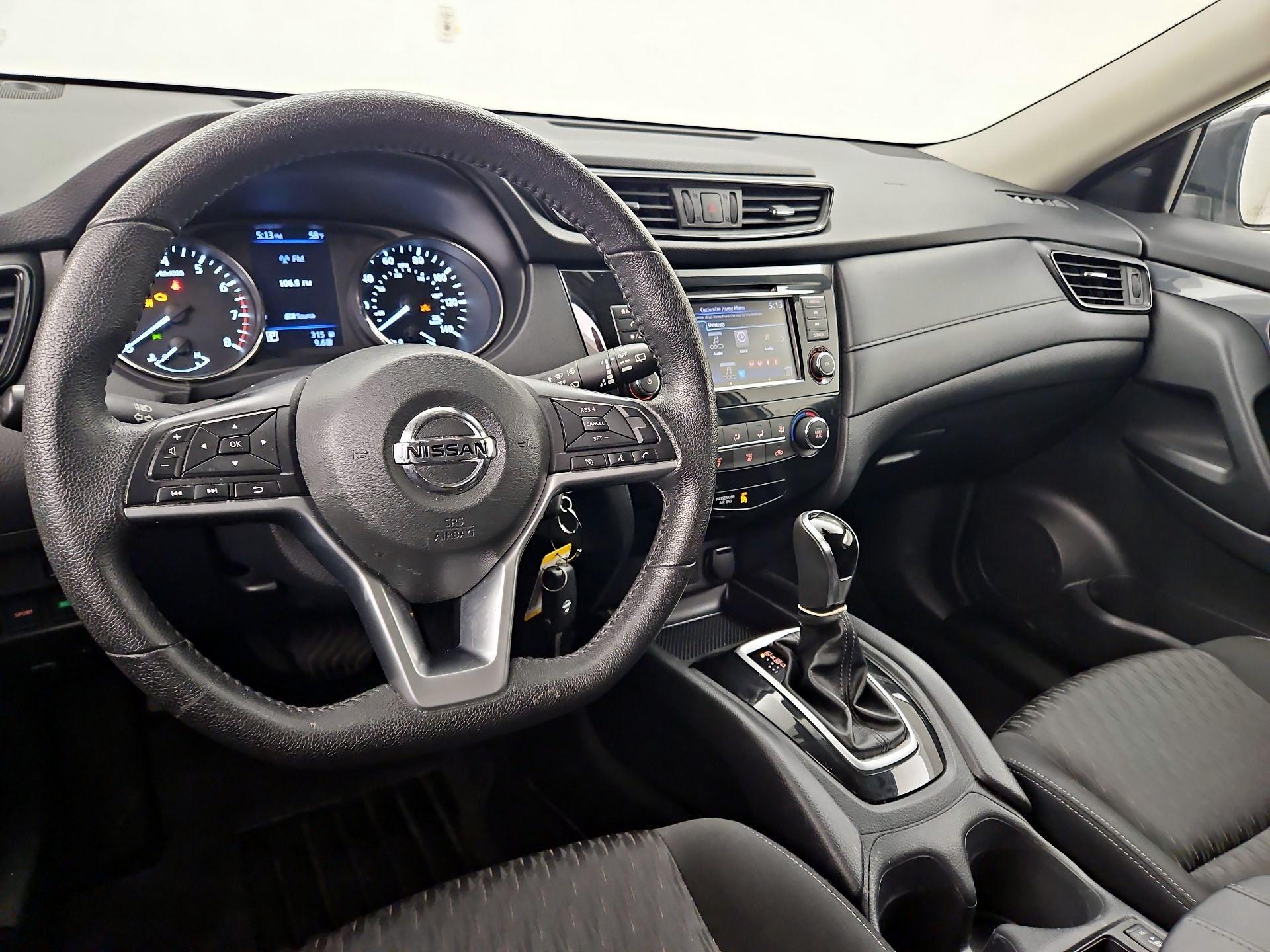 Thumbnail: 2019 Nissan Rogue - 10