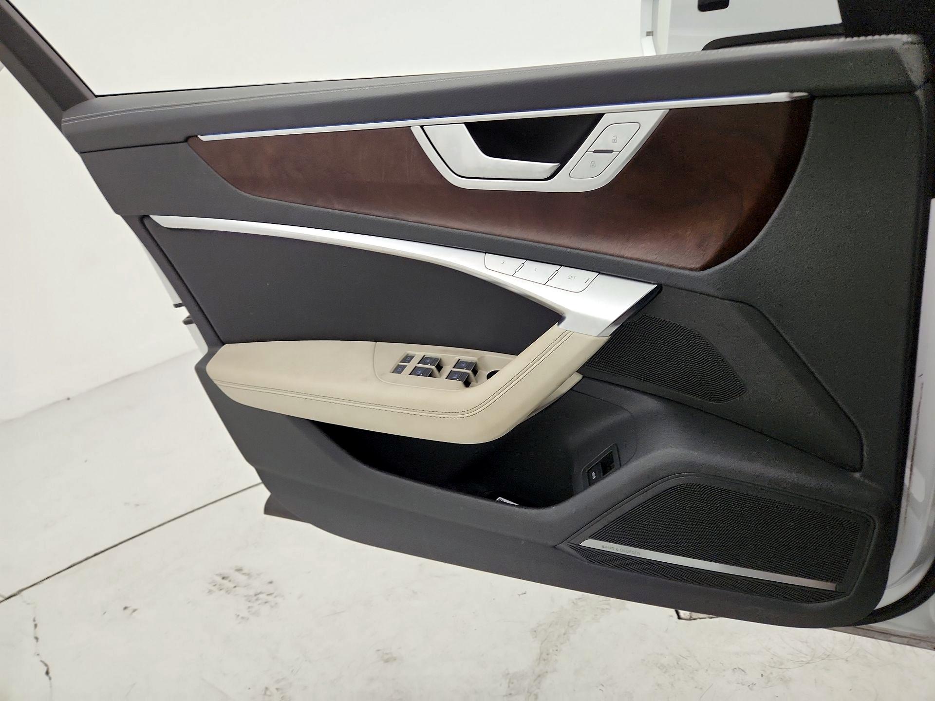 Thumbnail: 2021 Audi A6 - 12
