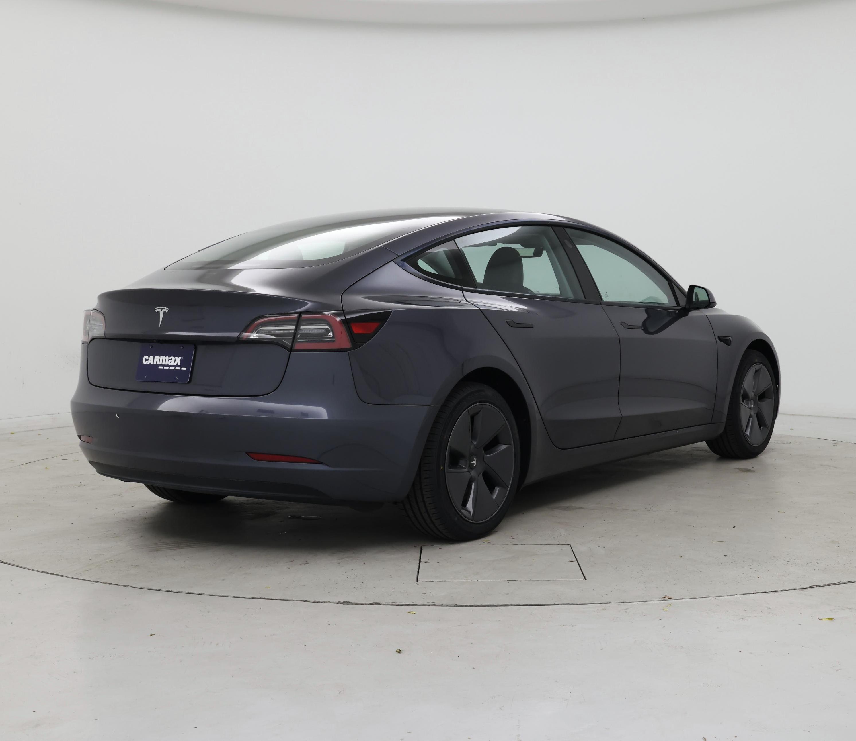 Thumbnail: 2023 Tesla Model 3 - 8