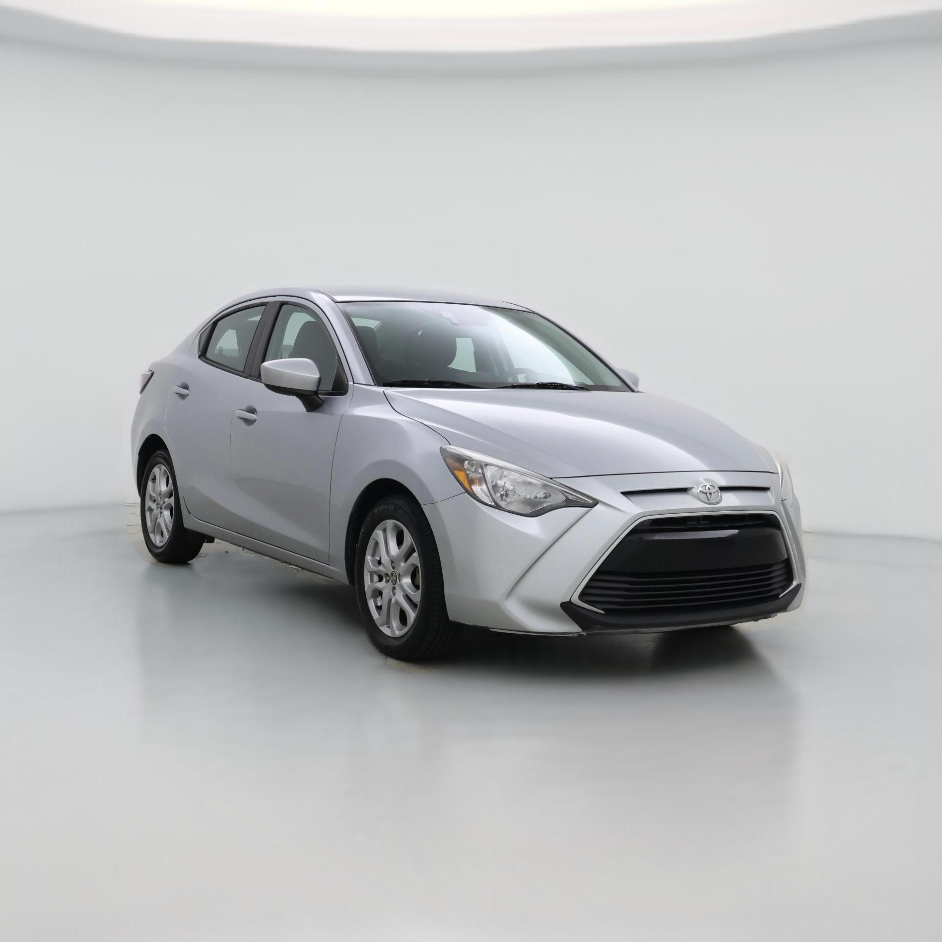 Thumbnail: 2017 Toyota Yaris iA - 1