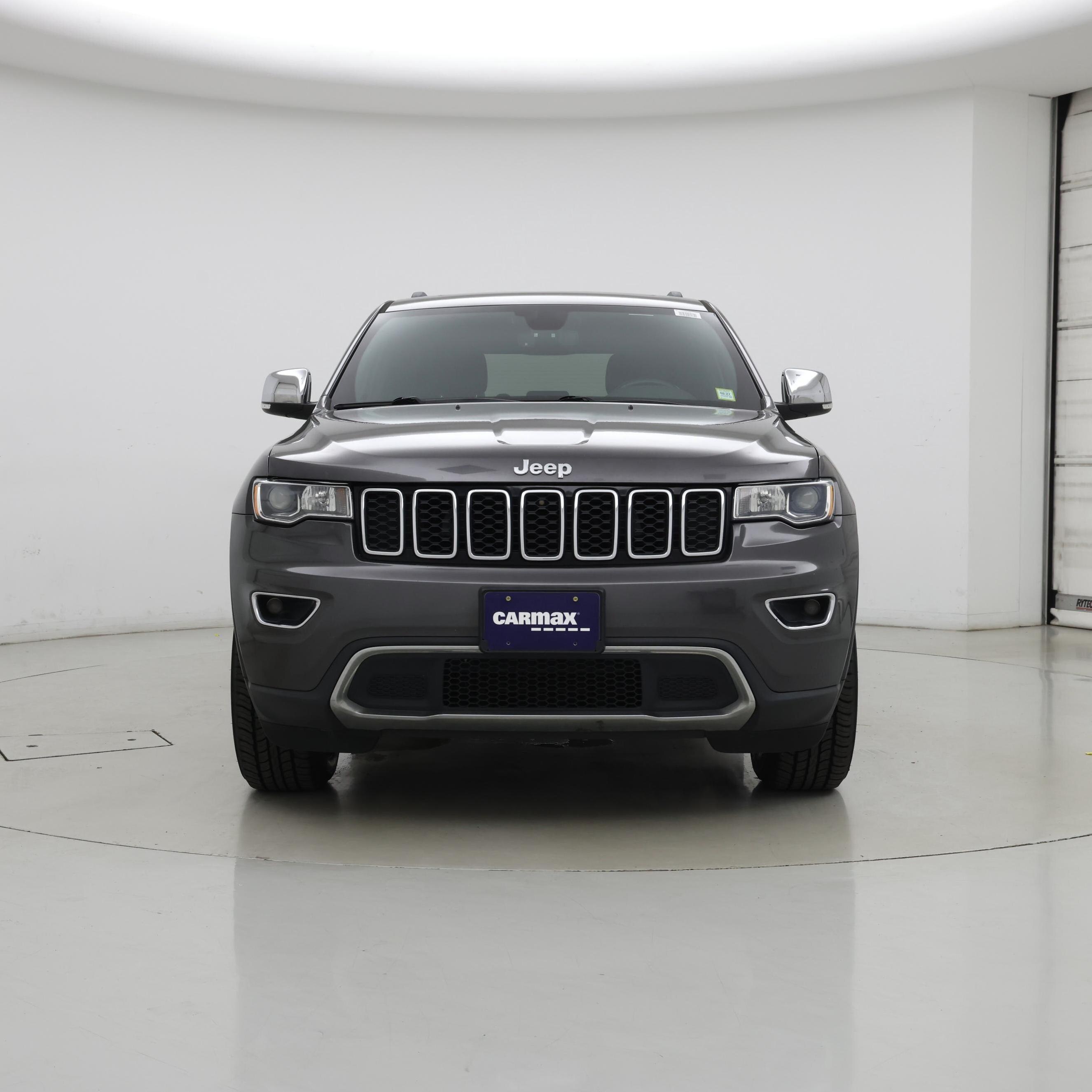 Thumbnail: 2018 Jeep Grand Cherokee - 5