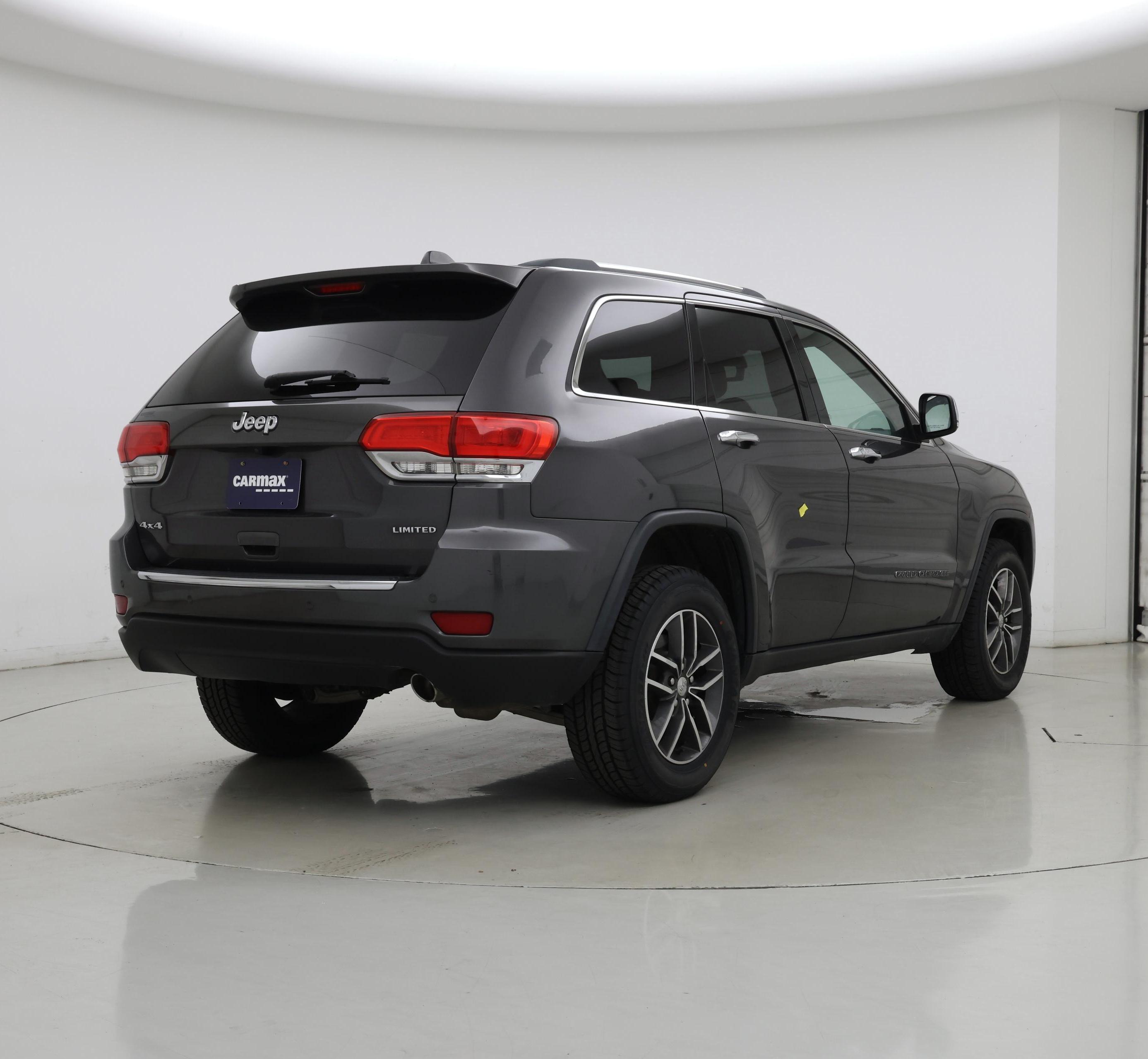 Thumbnail: 2018 Jeep Grand Cherokee - 8