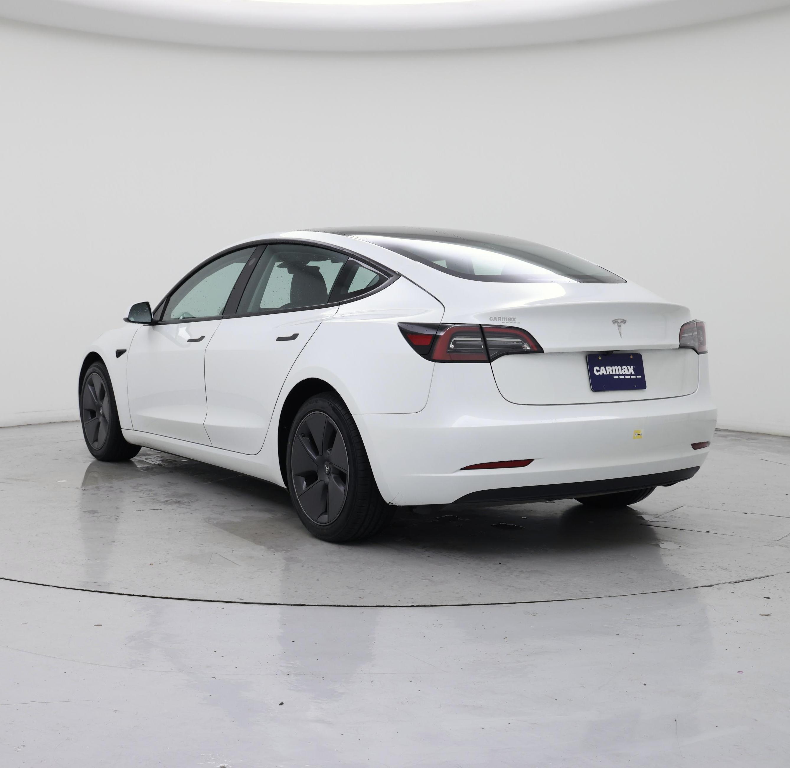Thumbnail: 2023 Tesla Model 3 - 2