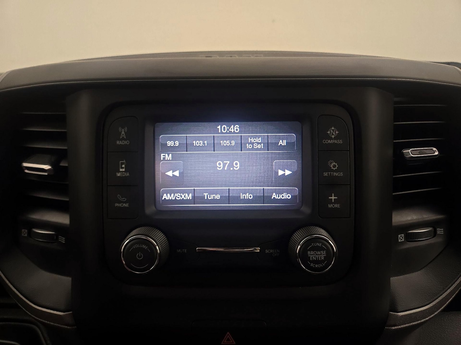 2021 RAM Ram 2500 Pickup Tradesman - Photo 16